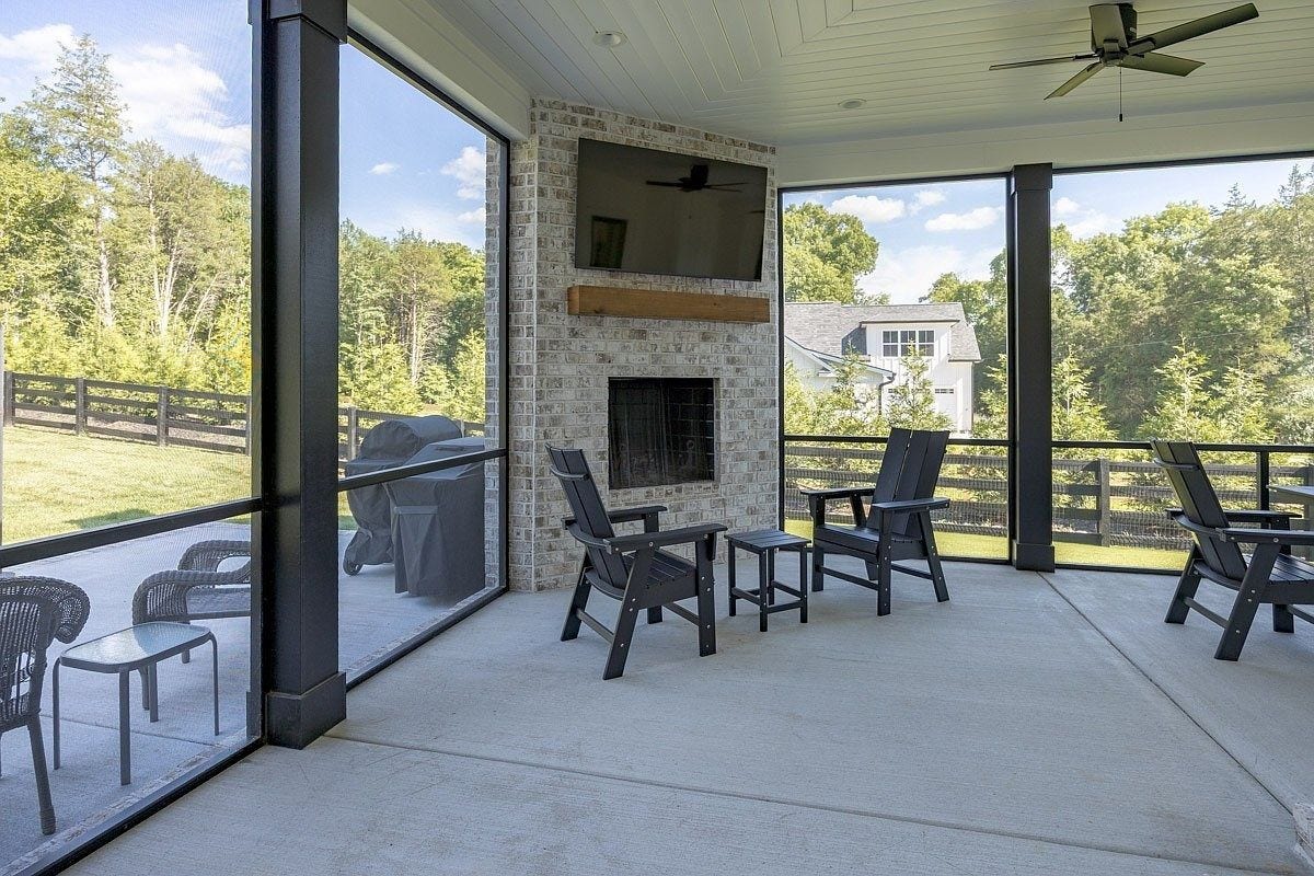 2207 Carpenter Bridge Rd, Columbia, TN 38401 2207 Carpenter Bridge Rd, Columbia, TN 38401