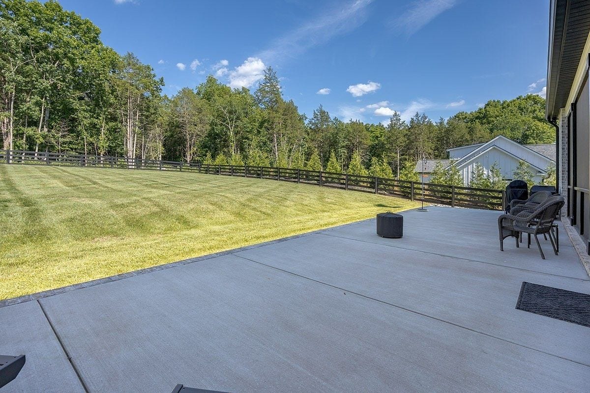 2207 Carpenter Bridge Rd, Columbia, TN 38401 2207 Carpenter Bridge Rd, Columbia, TN 38401