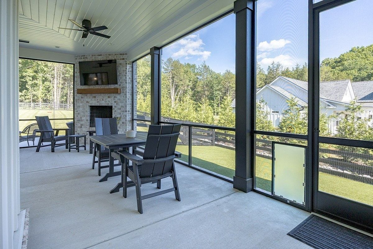 2207 Carpenter Bridge Rd, Columbia, TN 38401 2207 Carpenter Bridge Rd, Columbia, TN 38401
