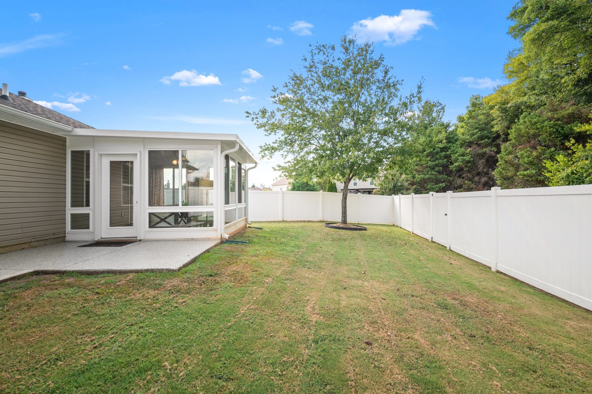 2732 Miranda Dr, Murfreesboro, TN 37128 2732 Miranda Dr, Murfreesboro, TN 37128