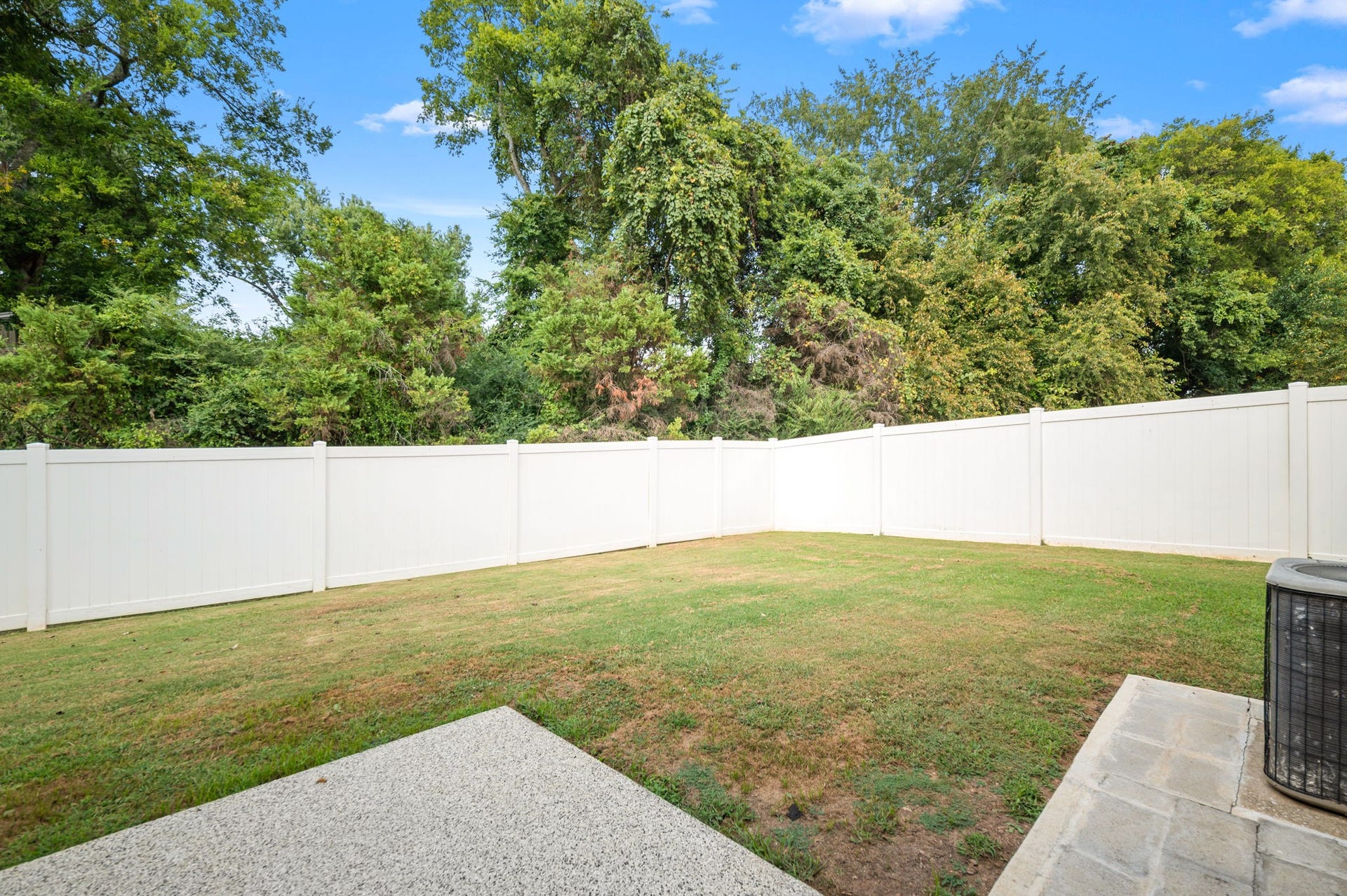 2732 Miranda Dr, Murfreesboro, TN 37128 2732 Miranda Dr, Murfreesboro, TN 37128