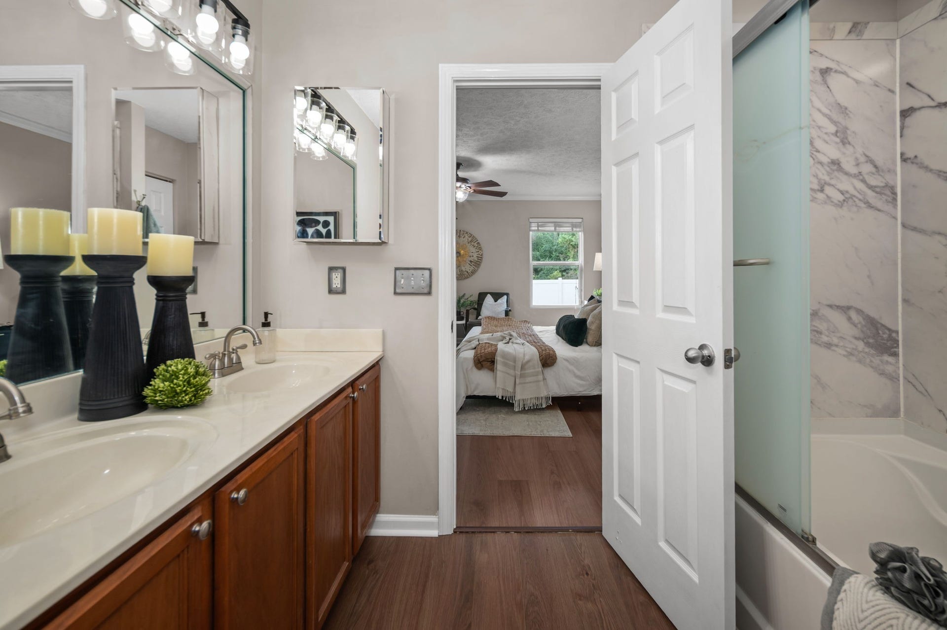 2732 Miranda Dr, Murfreesboro, TN 37128 2732 Miranda Dr, Murfreesboro, TN 37128
