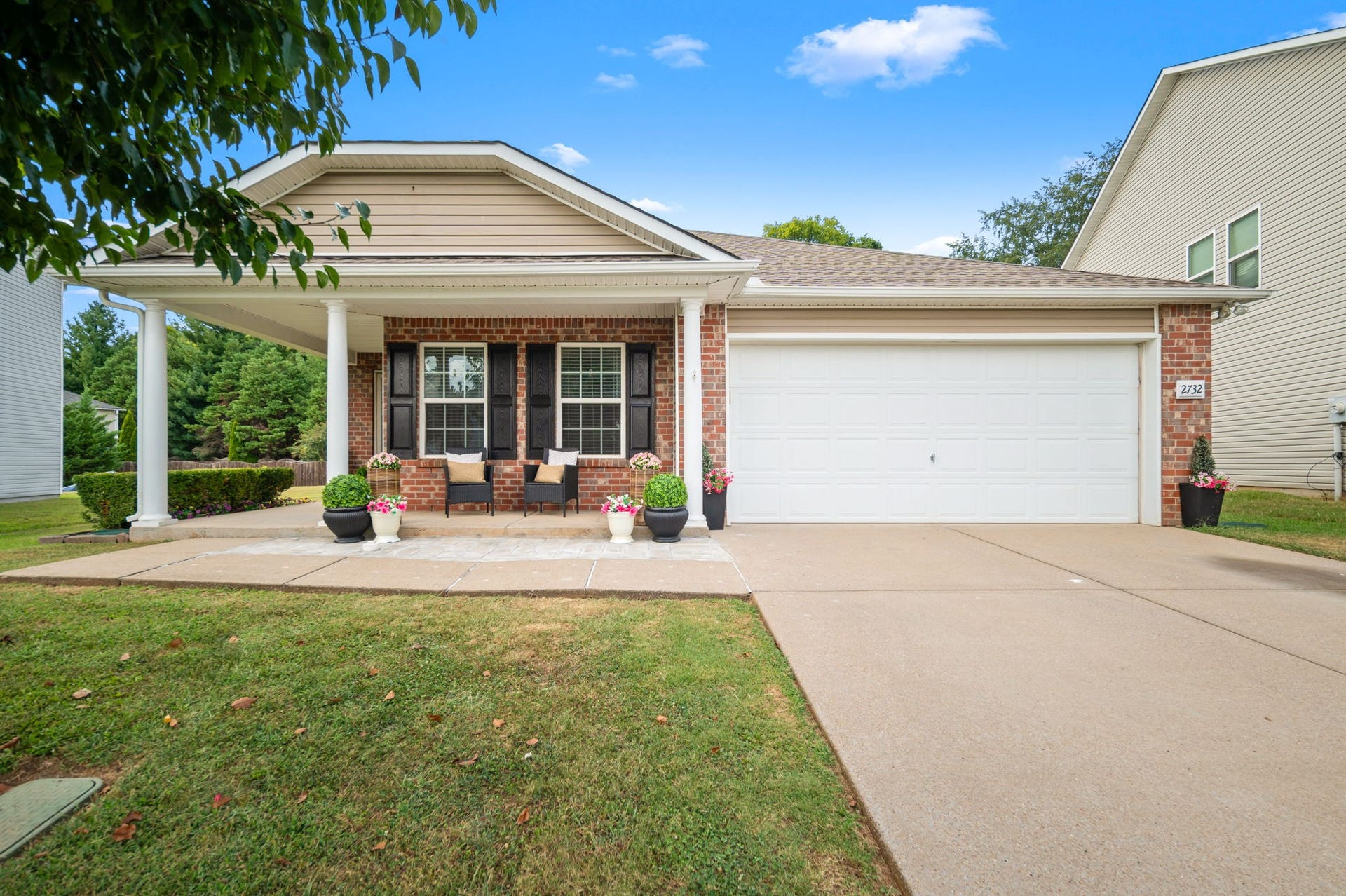 2732 Miranda Dr, Murfreesboro, TN 37128 2732 Miranda Dr, Murfreesboro, TN 37128