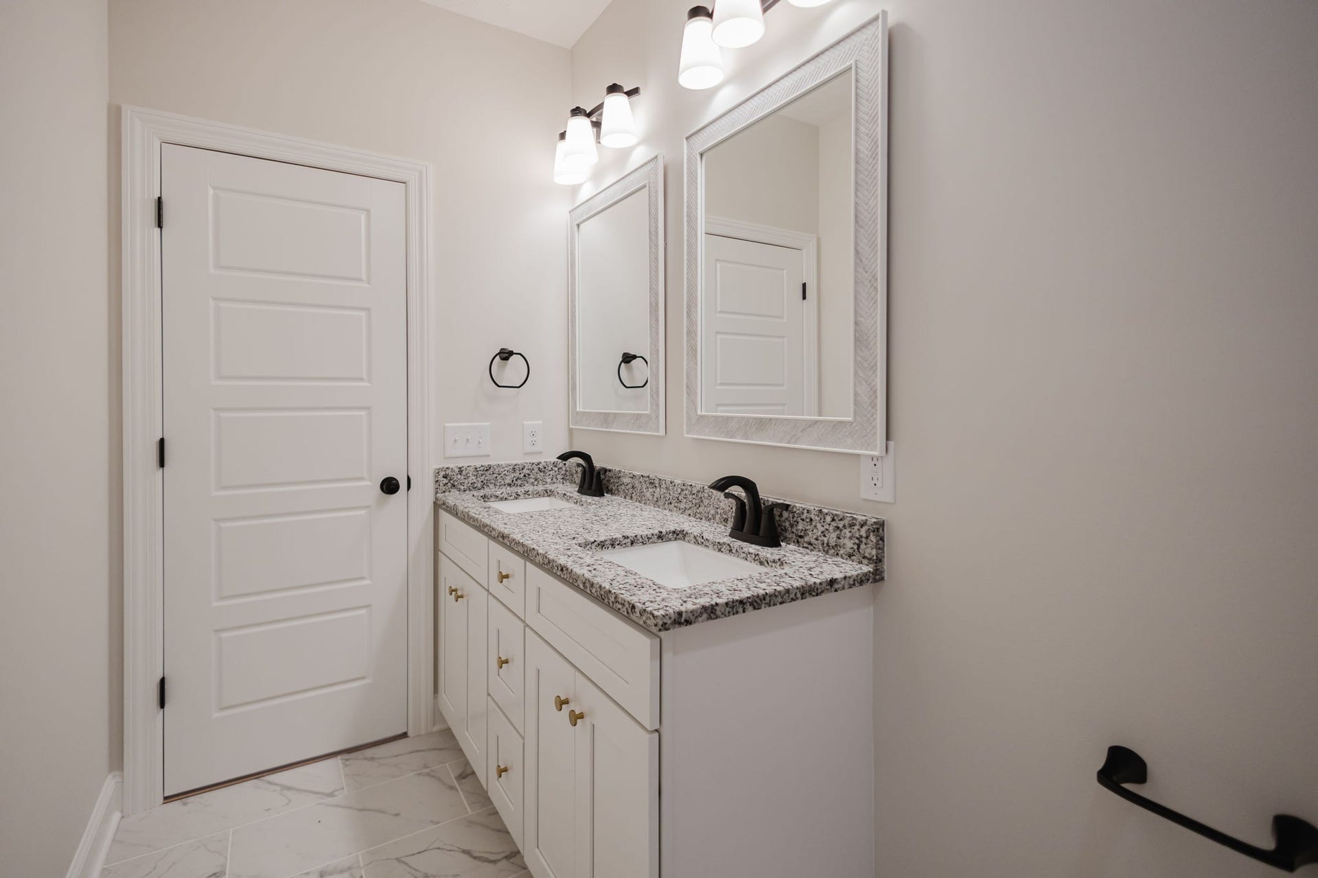 850 Lower Halls Mill, Shelbyville, TN 37160 850 Lower Halls Mill, Shelbyville, TN 37160