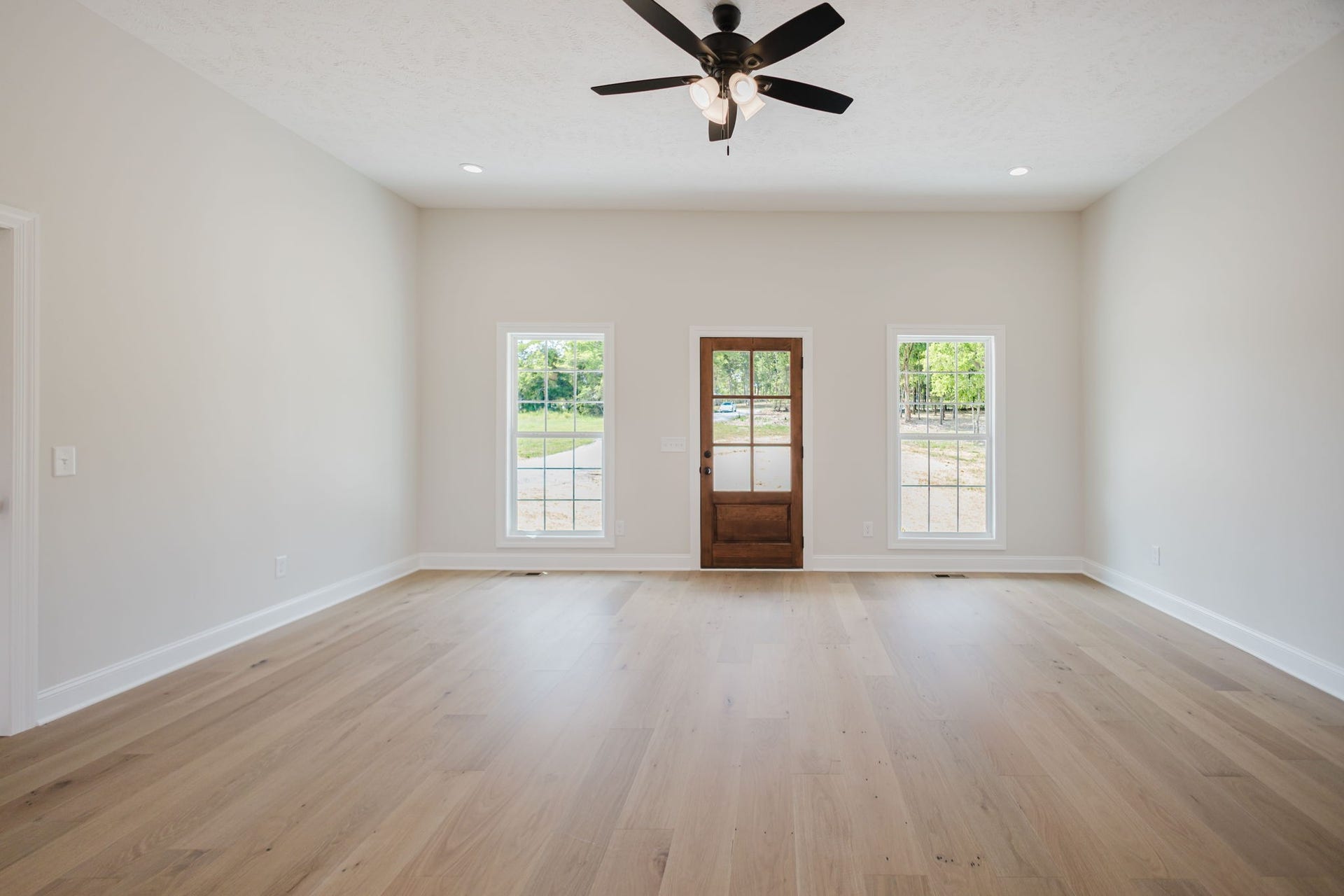 850 Lower Halls Mill, Shelbyville, TN 37160 850 Lower Halls Mill, Shelbyville, TN 37160