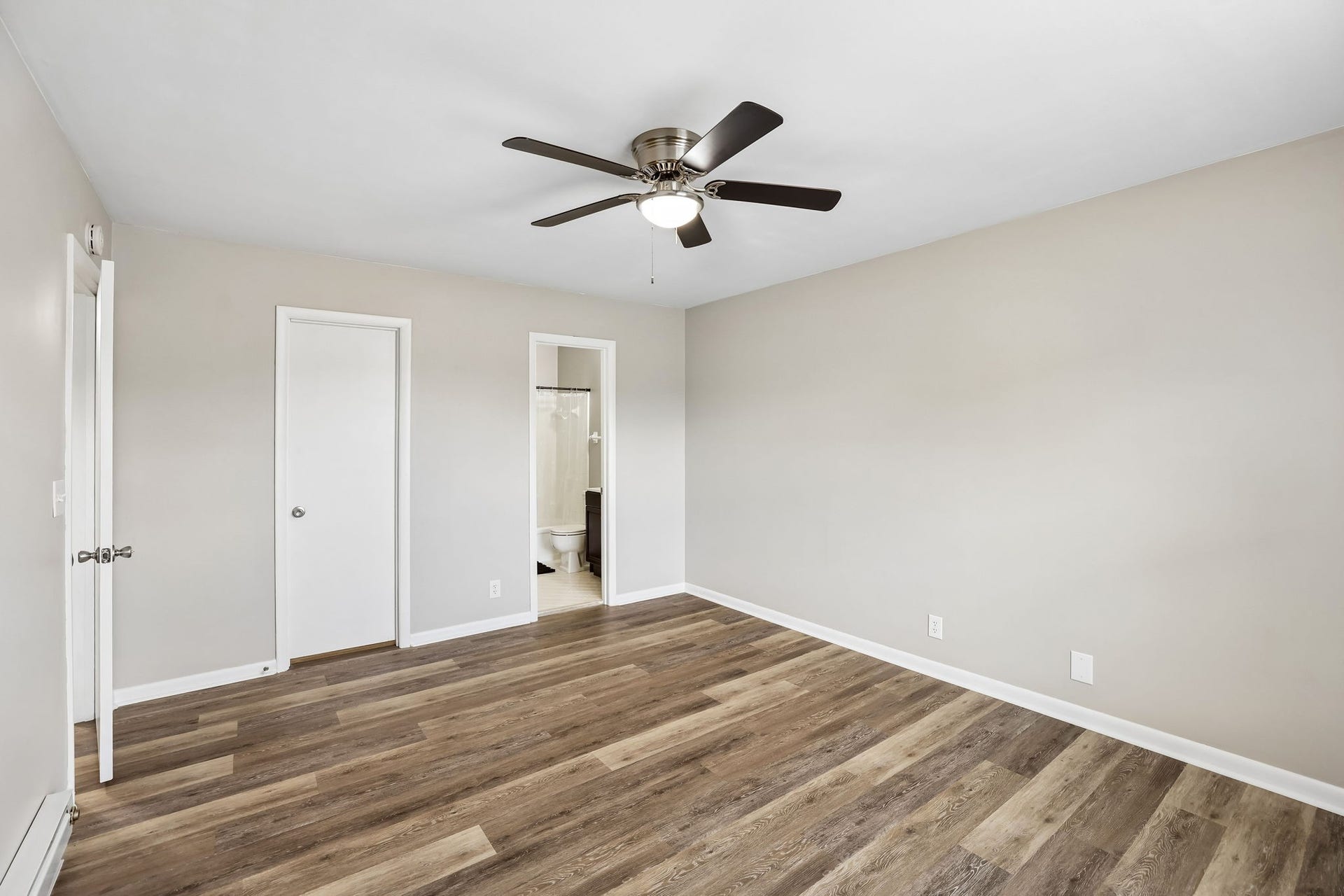 2850 Middle Tennessee Blvd, #D10, Murfreesboro, TN 37130 2850 Middle Tennessee Blvd, #D10, Murfreesboro, TN 37130