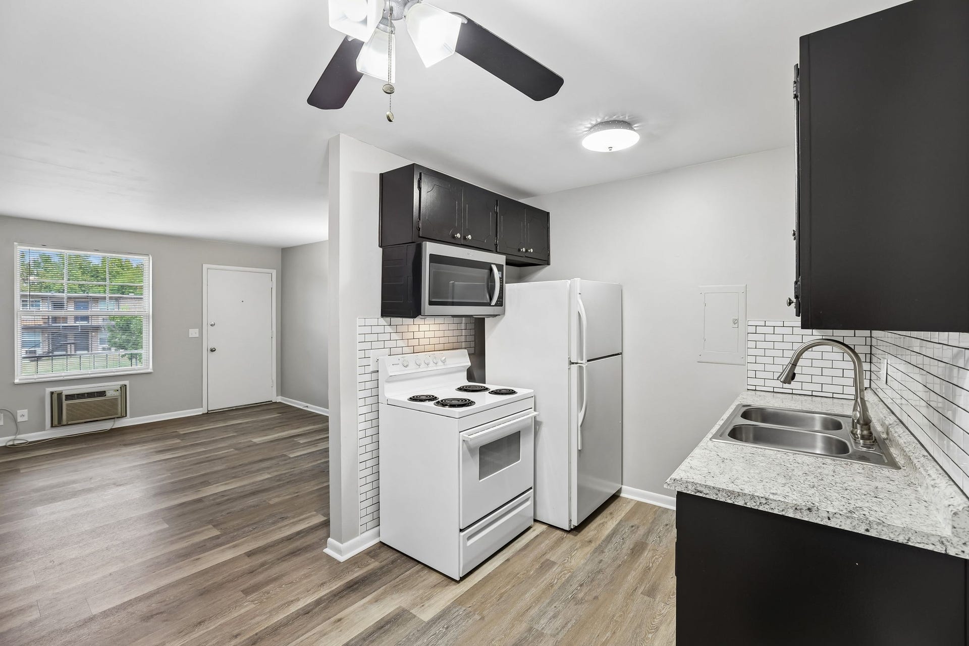 2850 Middle Tennessee Blvd, #D10, Murfreesboro, TN 37130 2850 Middle Tennessee Blvd, #D10, Murfreesboro, TN 37130