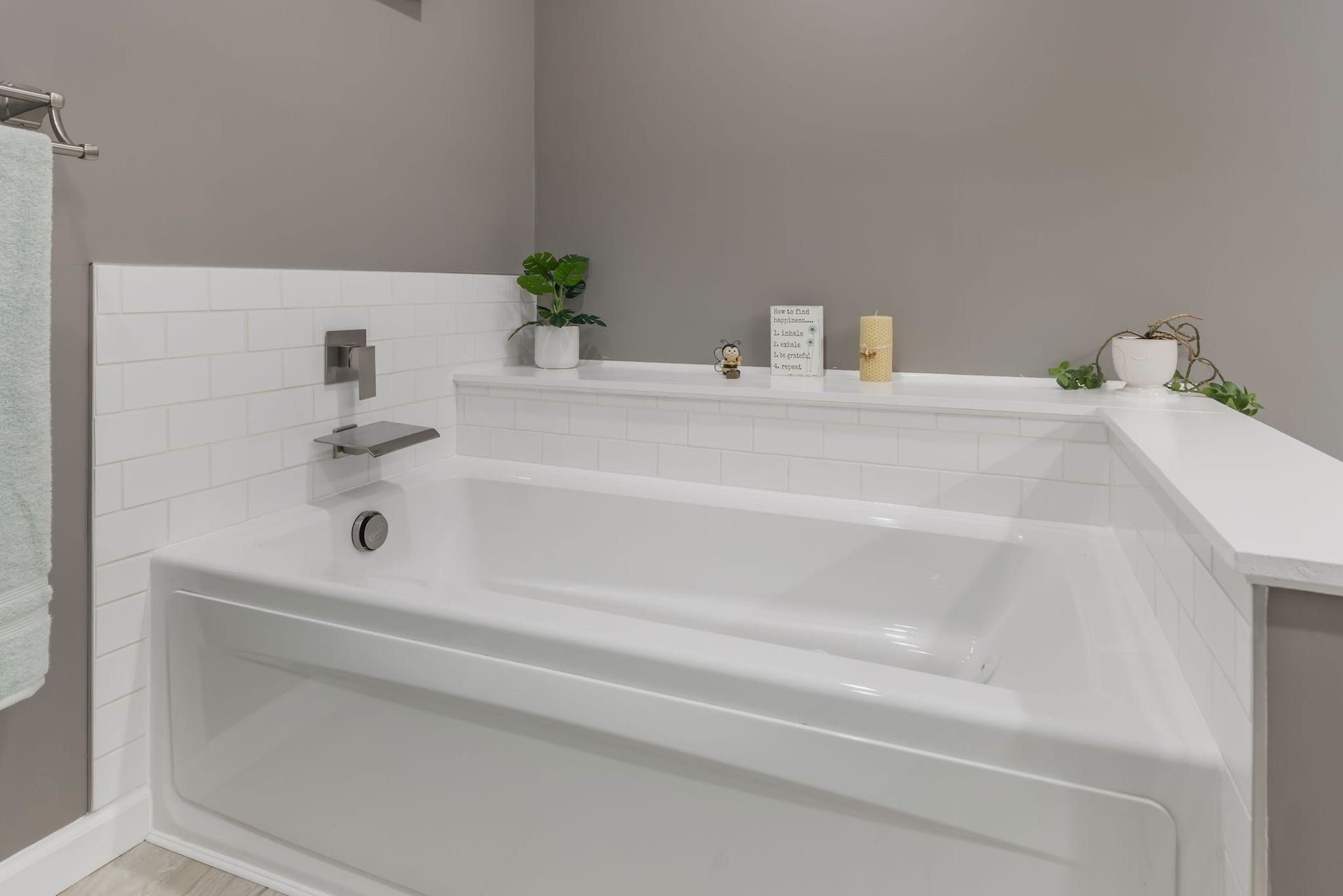 1025 Claremont Dr, Columbia, TN 38401 1025 Claremont Dr, Columbia, TN 38401