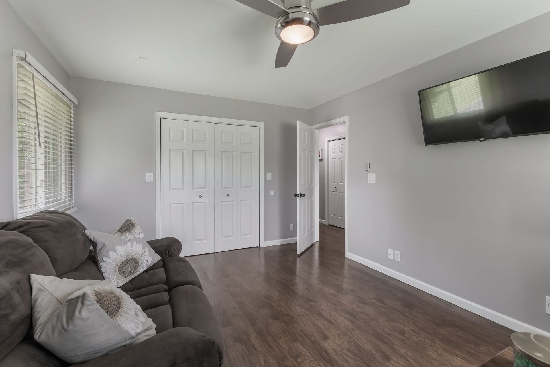 1025 Claremont Dr, Columbia, TN 38401 1025 Claremont Dr, Columbia, TN 38401