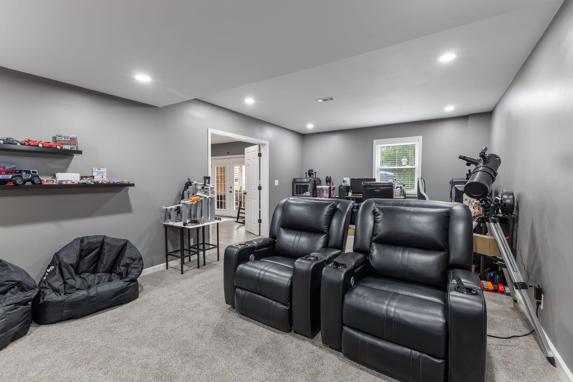 1025 Claremont Dr, Columbia, TN 38401 1025 Claremont Dr, Columbia, TN 38401