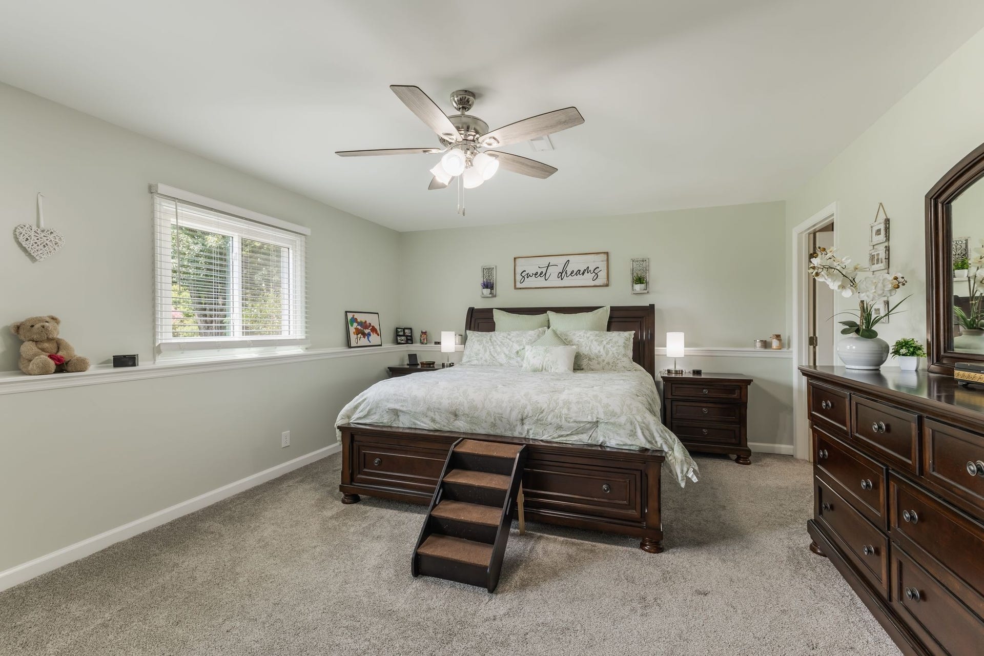 1025 Claremont Dr, Columbia, TN 38401 1025 Claremont Dr, Columbia, TN 38401