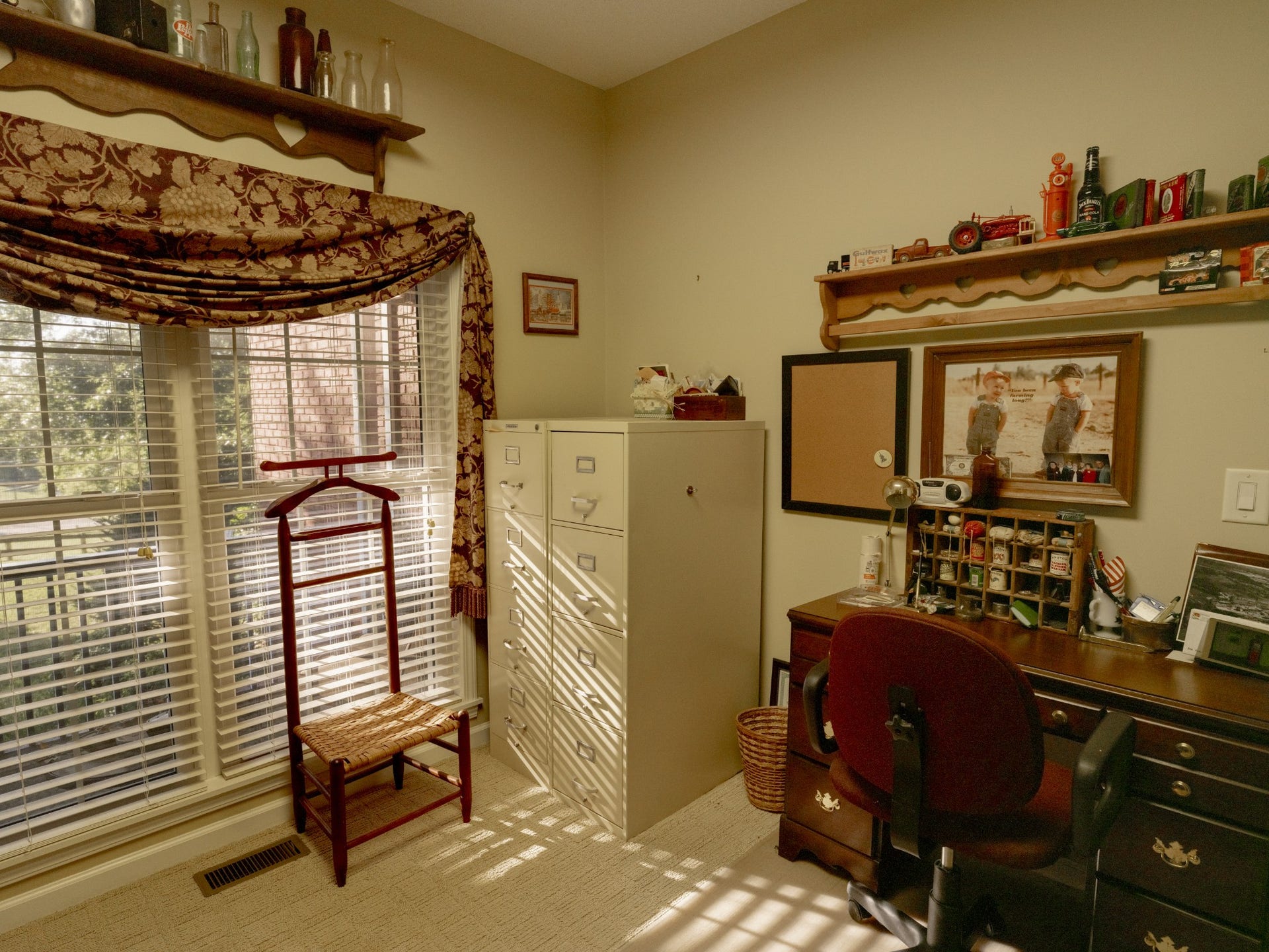 8005 Dry Creek Rd, Mount Pleasant, TN 38474 8005 Dry Creek Rd, Mount Pleasant, TN 38474