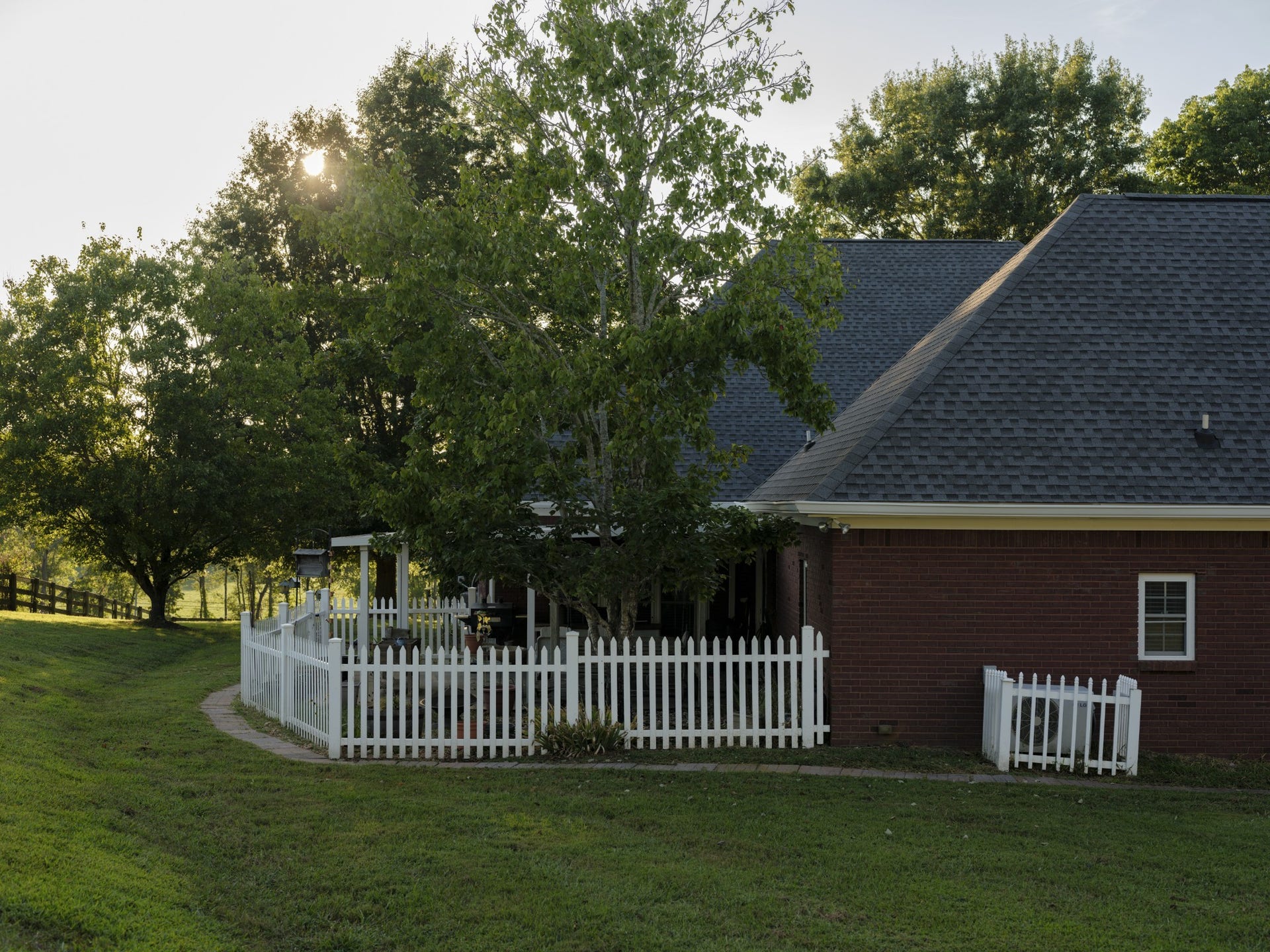 8005 Dry Creek Rd, Mount Pleasant, TN 38474 8005 Dry Creek Rd, Mount Pleasant, TN 38474