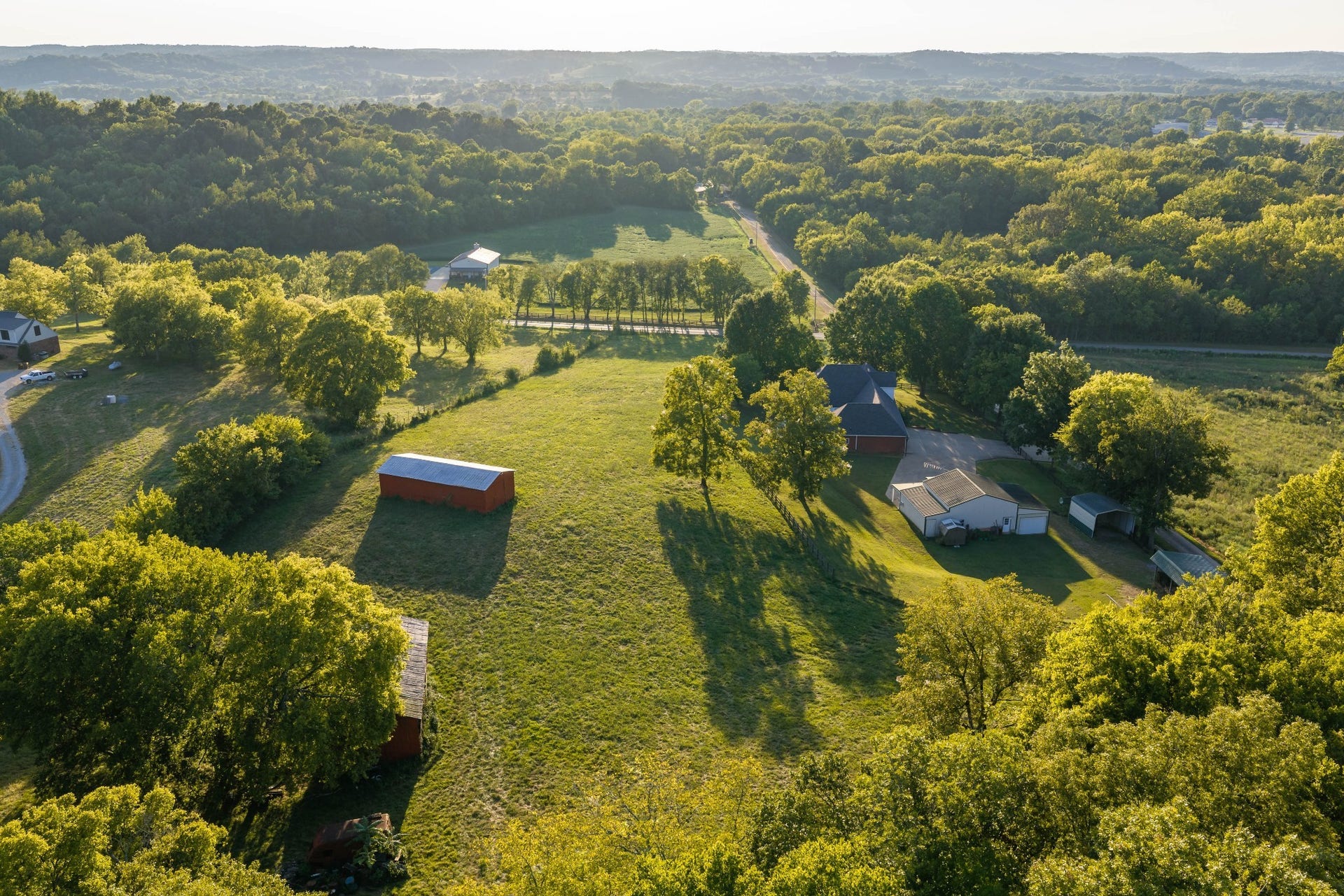 8005 Dry Creek Rd, Mount Pleasant, TN 38474 8005 Dry Creek Rd, Mount Pleasant, TN 38474