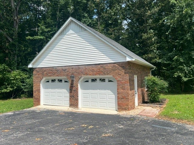416 Powers Rd, Manchester, TN 37355 416 Powers Rd, Manchester, TN 37355