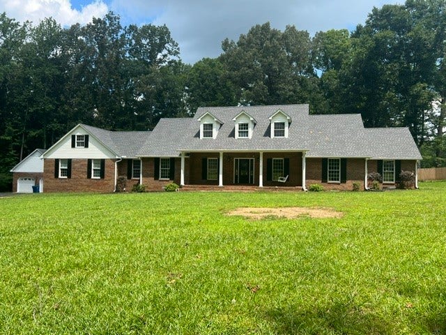416 Powers Rd, Manchester, TN 37355 416 Powers Rd, Manchester, TN 37355