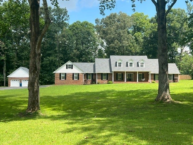 416 Powers Rd, Manchester, TN 37355 416 Powers Rd, Manchester, TN 37355