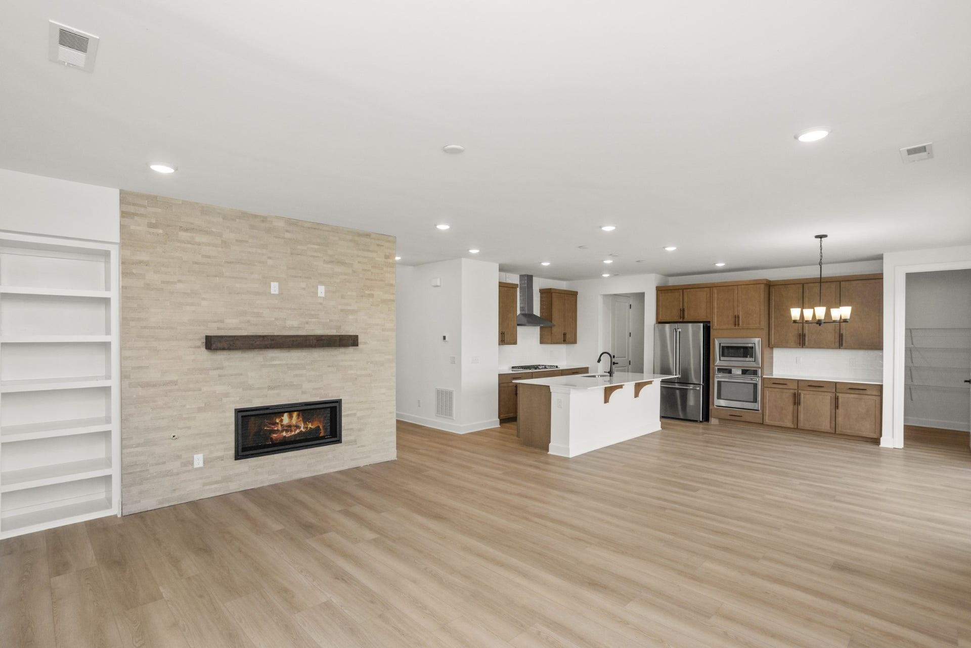 402 Downs Lane, Mount Juliet, TN 37122 Pictures are of previously completed home of the same floorplan. Options and features may vary. Refrigerator is not included but can be added.