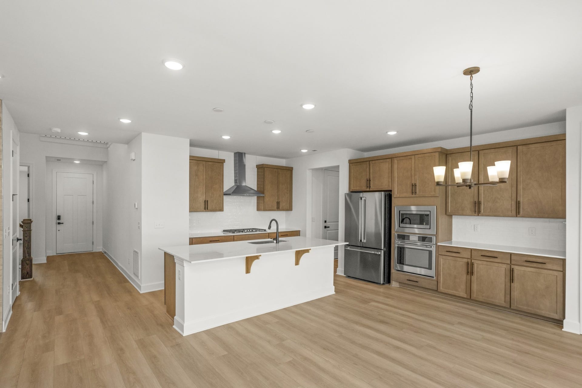402 Downs Lane, Mount Juliet, TN 37122 Pictures are of previously completed home of the same floorplan. Options and features may vary. Refrigerator is not included but can be added.