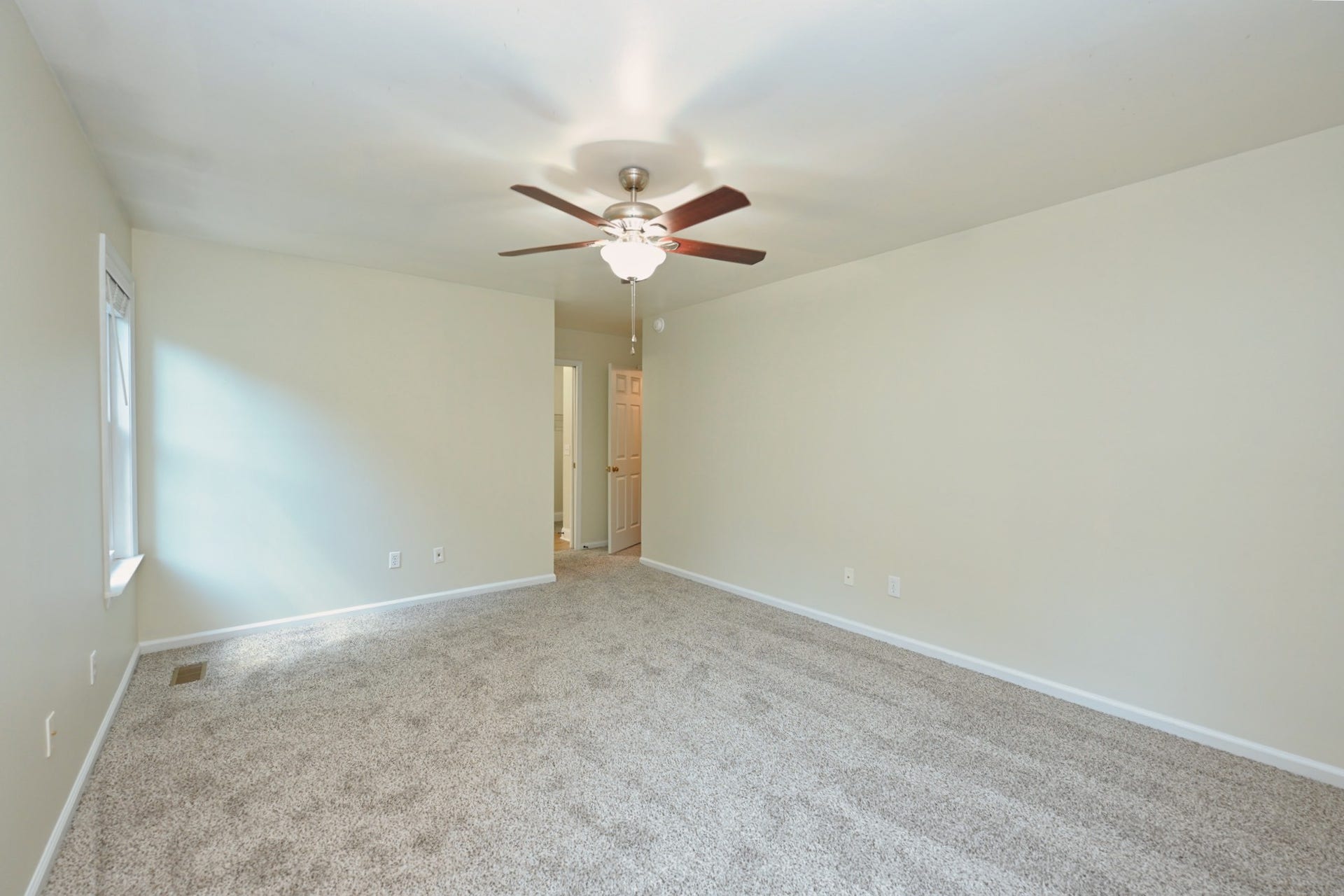 325 Autumn Chase Dr, Nashville, TN 37214 325 Autumn Chase Dr, Nashville, TN 37214