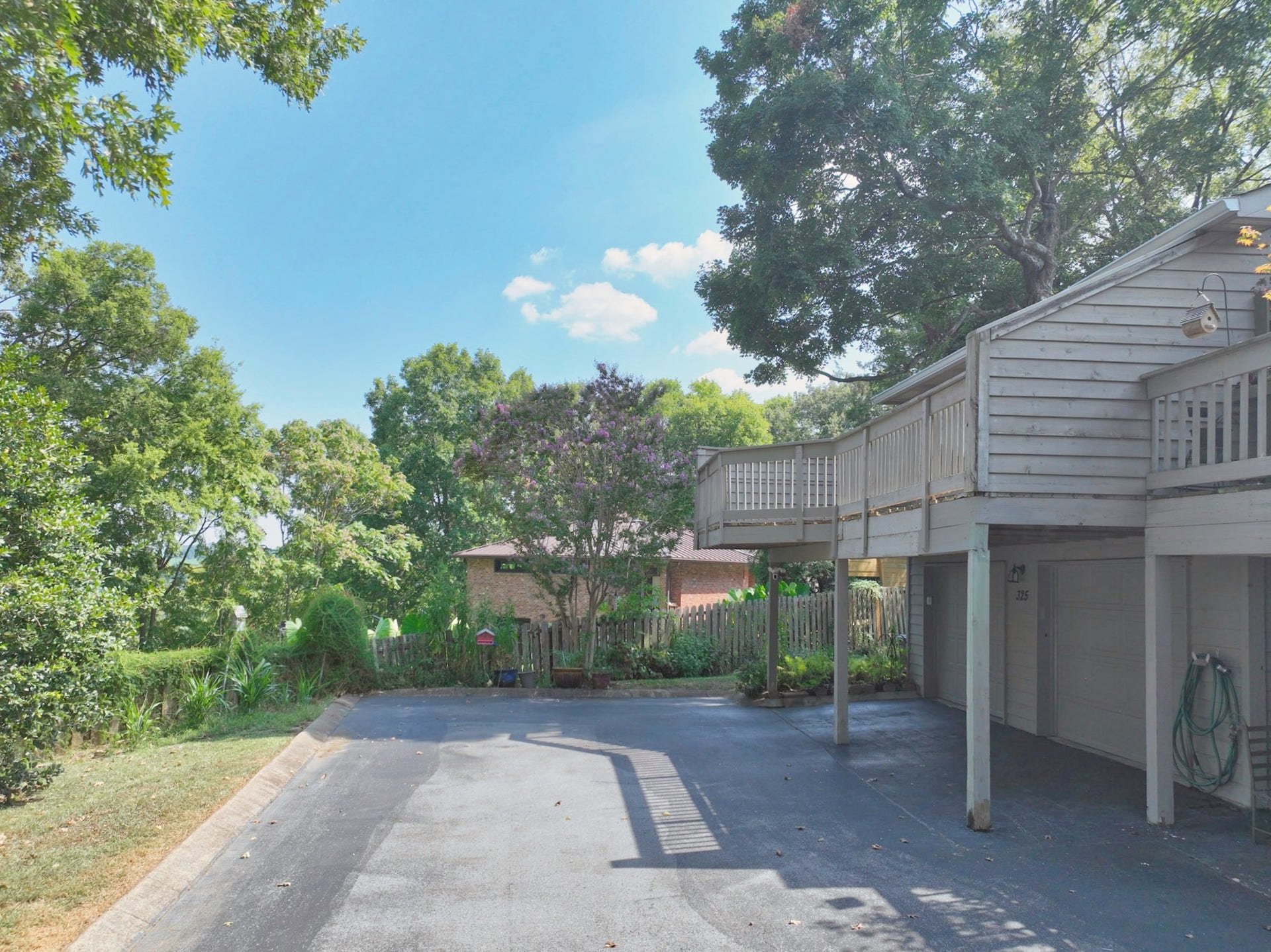 325 Autumn Chase Dr, Nashville, TN 37214 325 Autumn Chase Dr, Nashville, TN 37214
