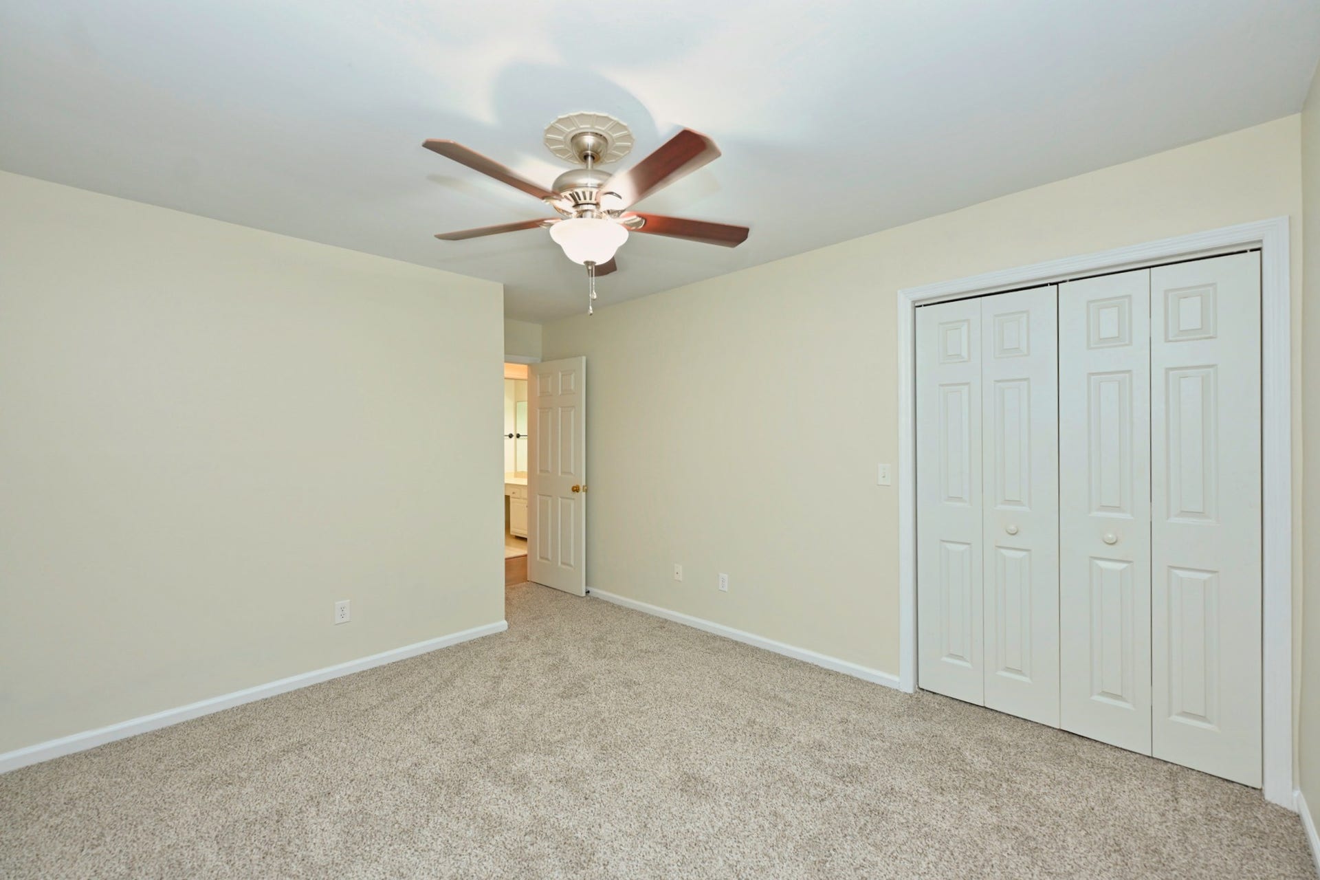 325 Autumn Chase Dr, Nashville, TN 37214 325 Autumn Chase Dr, Nashville, TN 37214