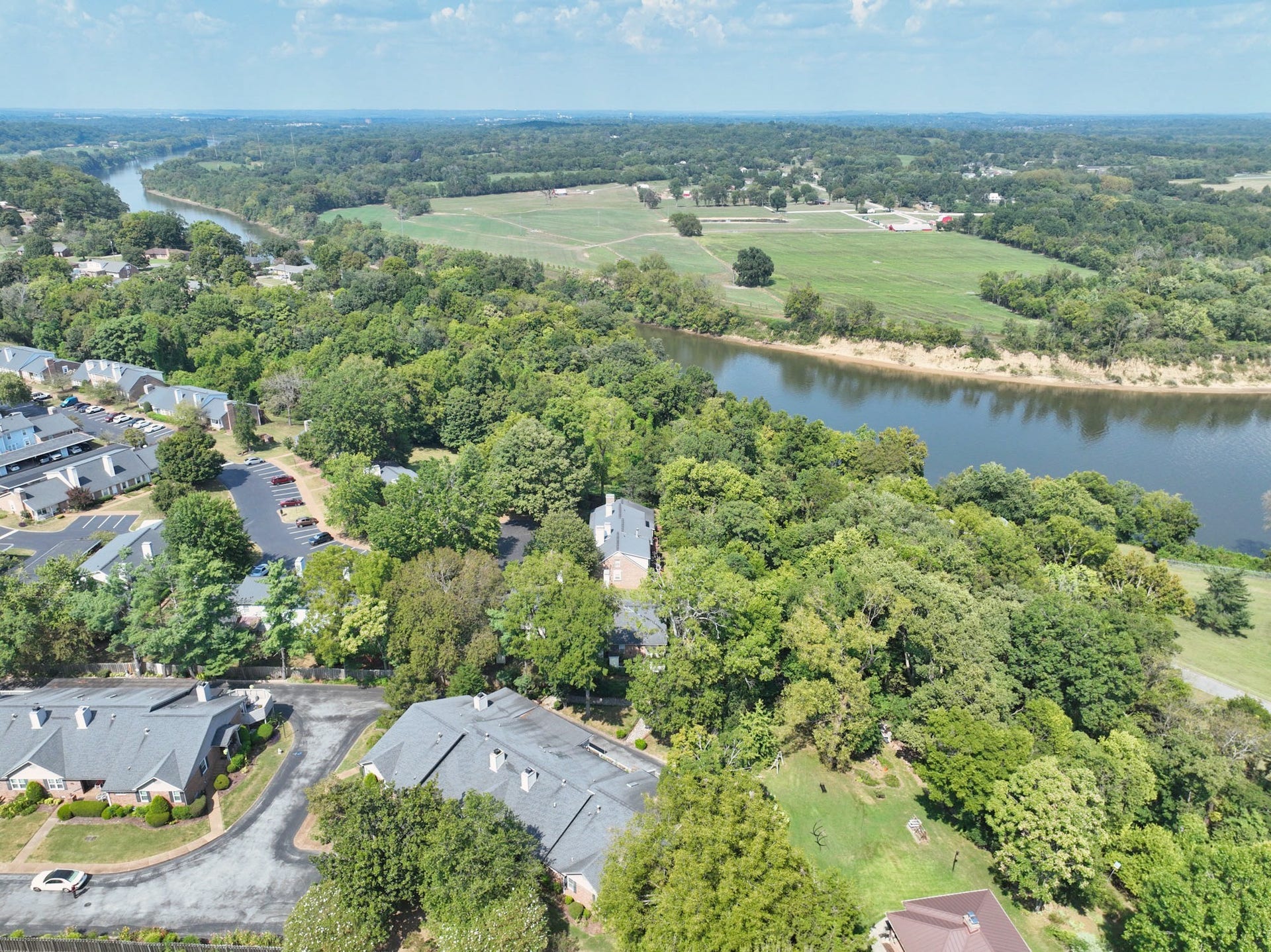 325 Autumn Chase Dr, Nashville, TN 37214 325 Autumn Chase Dr, Nashville, TN 37214