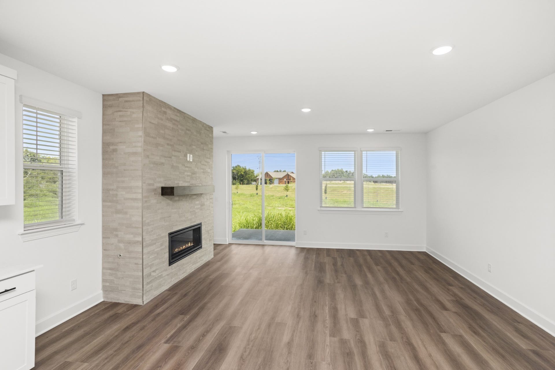 406 Downs Lane, Mount Juliet, TN 37122 406 Downs Lane, Mount Juliet, TN 37122