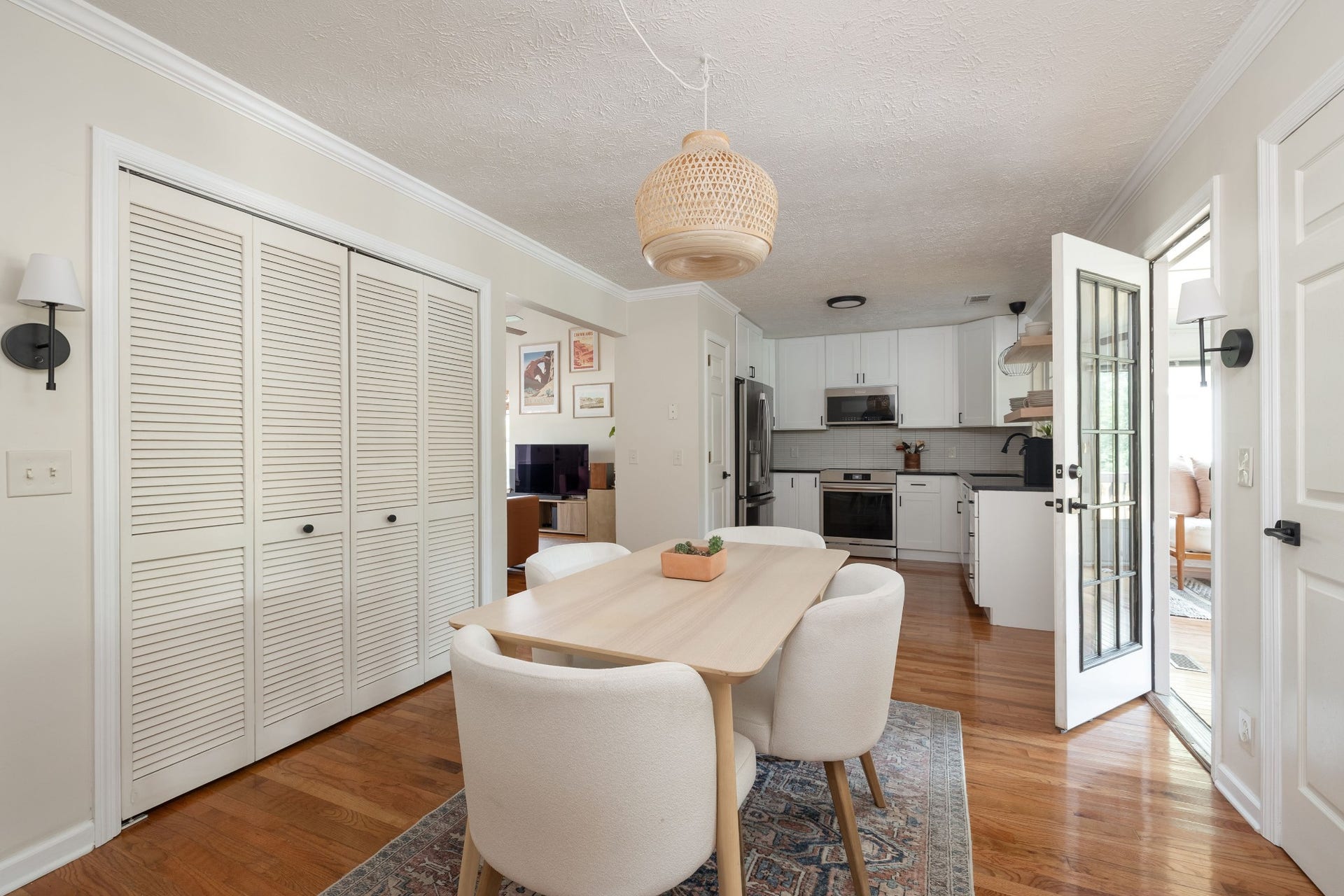 2904 River Bend Dr, Nashville, TN 37214 2904 River Bend Dr, Nashville, TN 37214