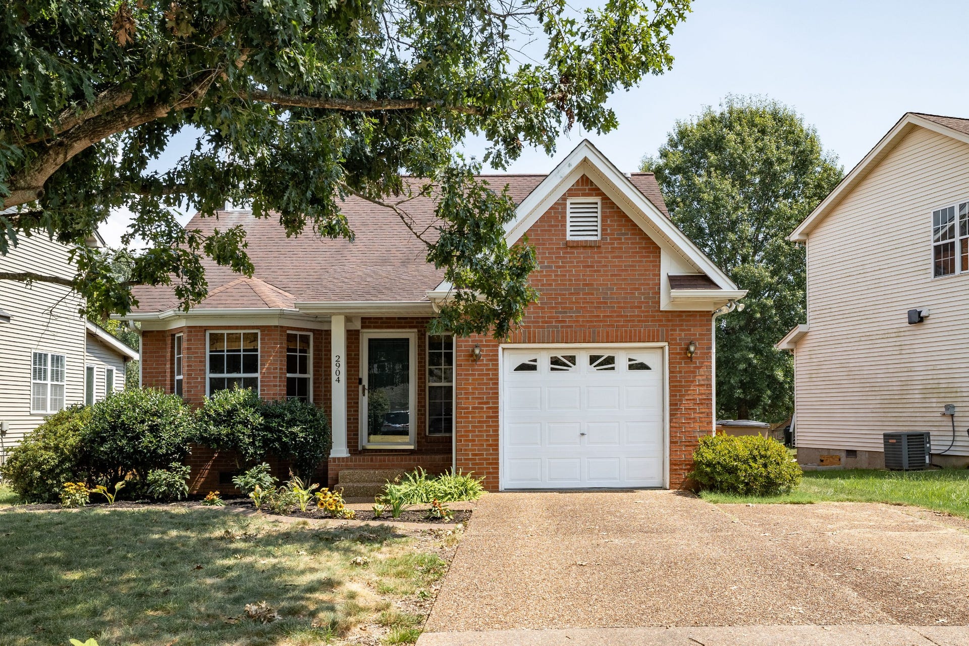 2904 River Bend Dr, Nashville, TN 37214 2904 River Bend Dr, Nashville, TN 37214