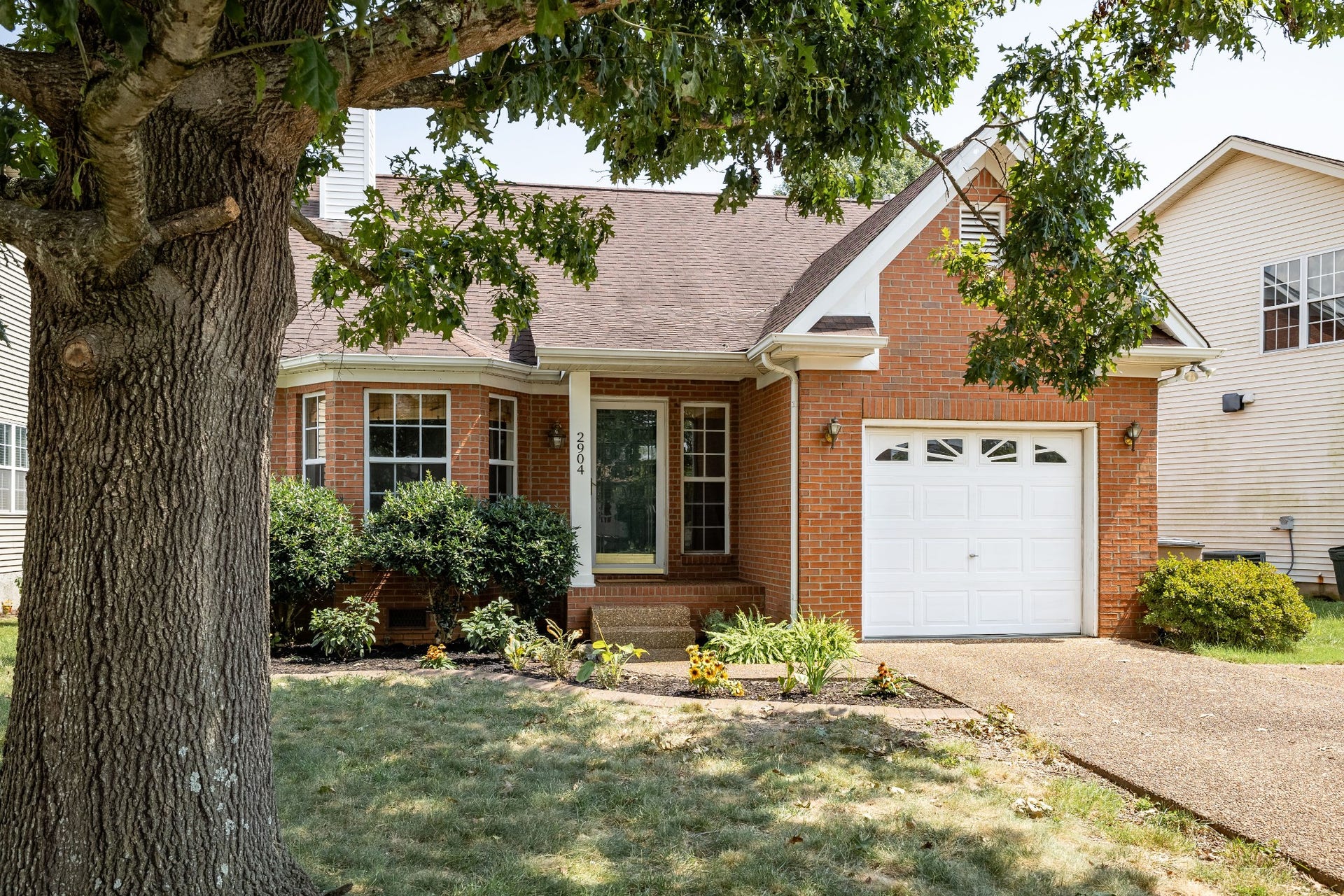 2904 River Bend Dr, Nashville, TN 37214 2904 River Bend Dr, Nashville, TN 37214