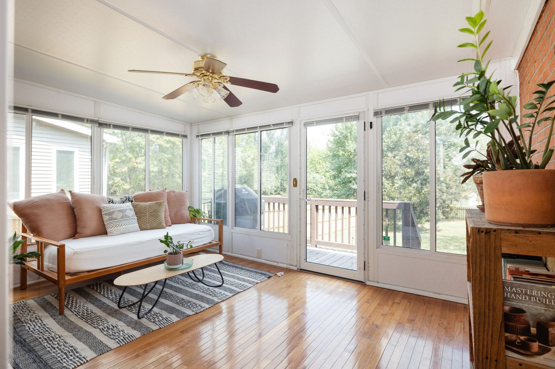 2904 River Bend Dr, Nashville, TN 37214 2904 River Bend Dr, Nashville, TN 37214