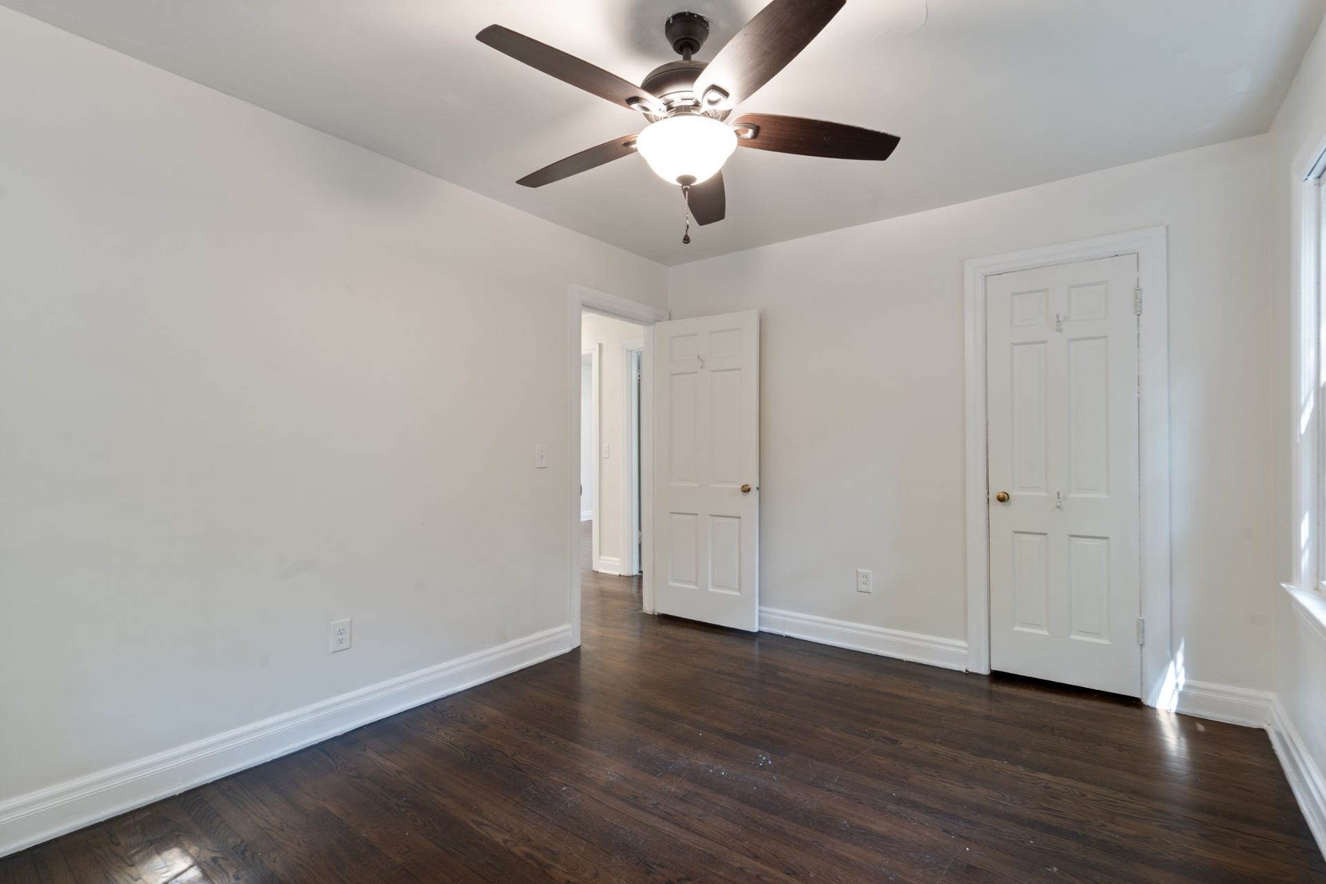 909 Edgewood Dr, Columbia, TN 38401 909 Edgewood Dr, Columbia, TN 38401