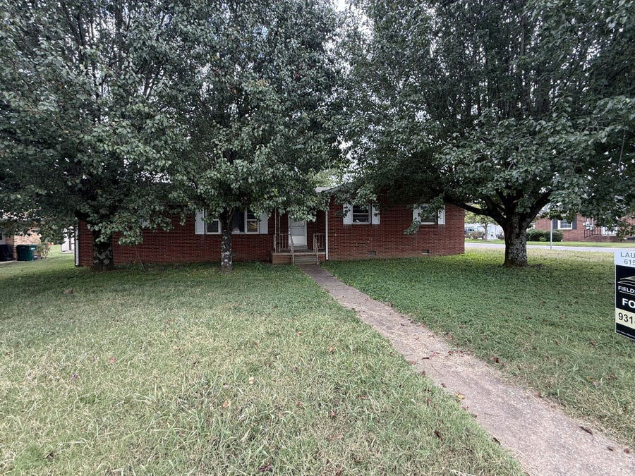 Property photo for 999 Mill St, Pulaski, TN