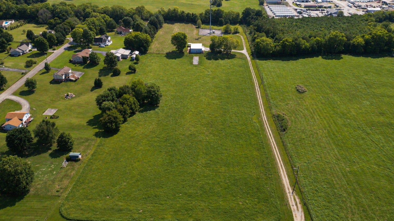 3017 Abigail Ln, Columbia, TN 38401 3017 Abigail Ln, Columbia, TN 38401