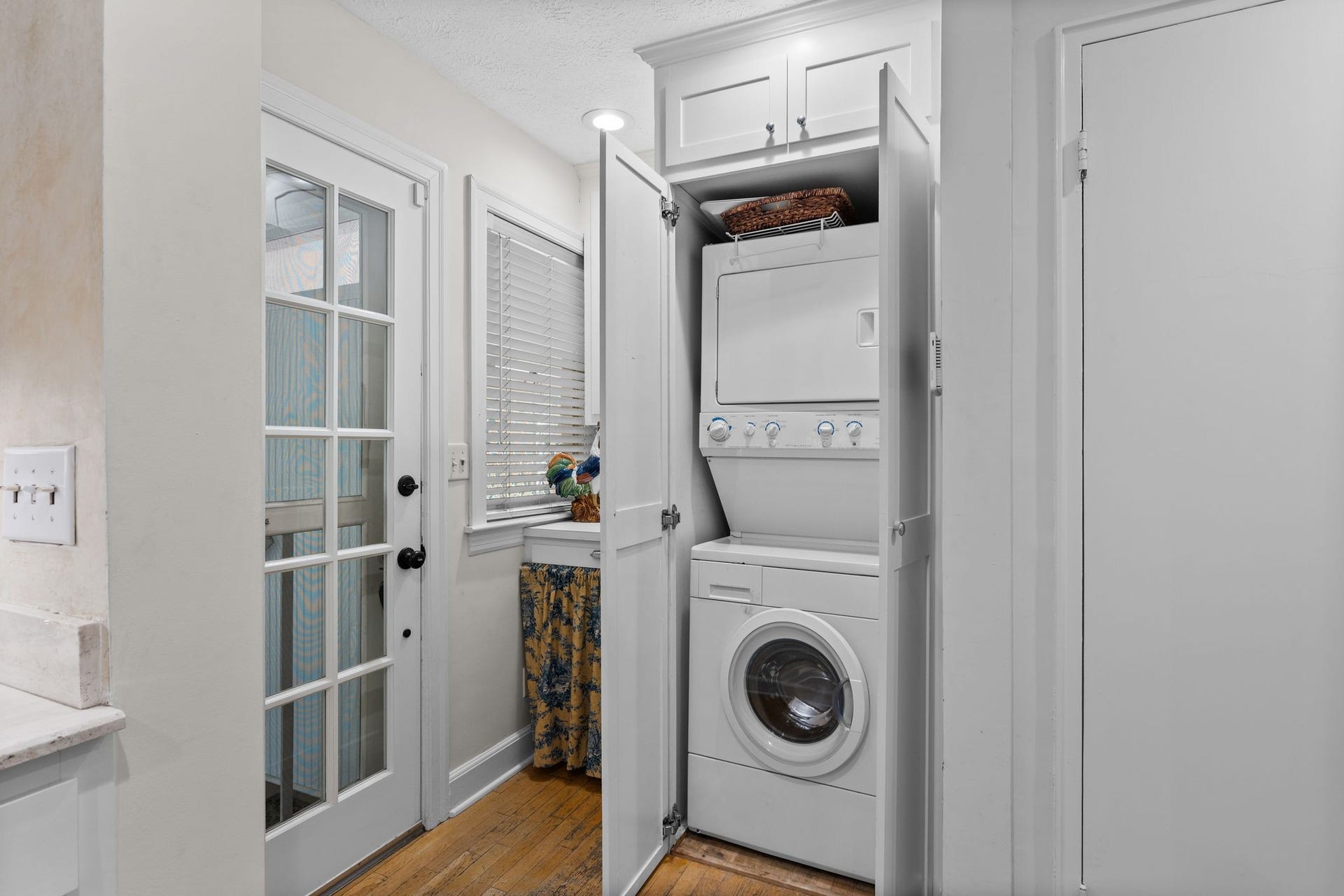 201 Brookfield Ave, Nashville, TN 37205 201 Brookfield Ave, Nashville, TN 37205