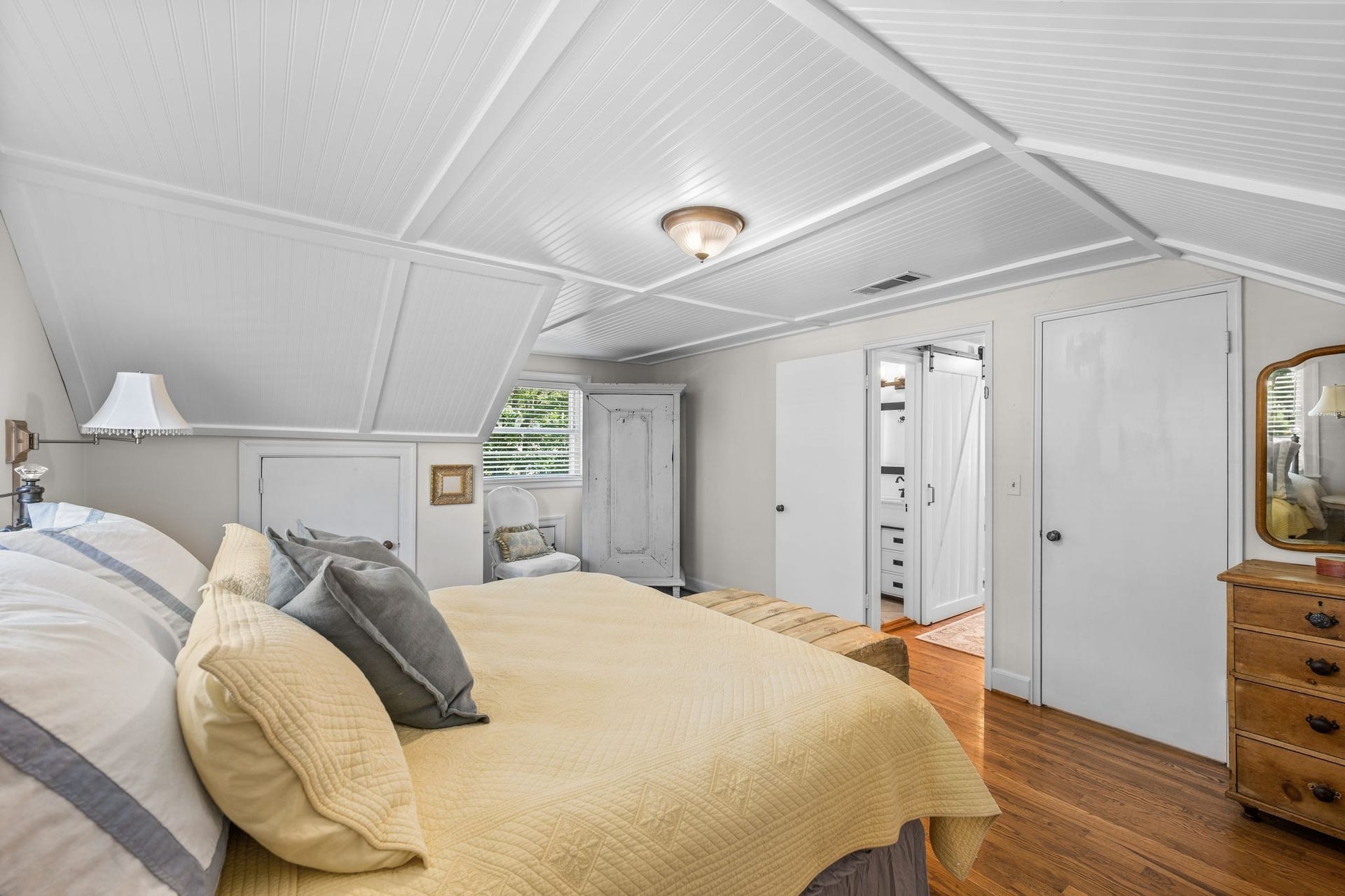 201 Brookfield Ave, Nashville, TN 37205 201 Brookfield Ave, Nashville, TN 37205