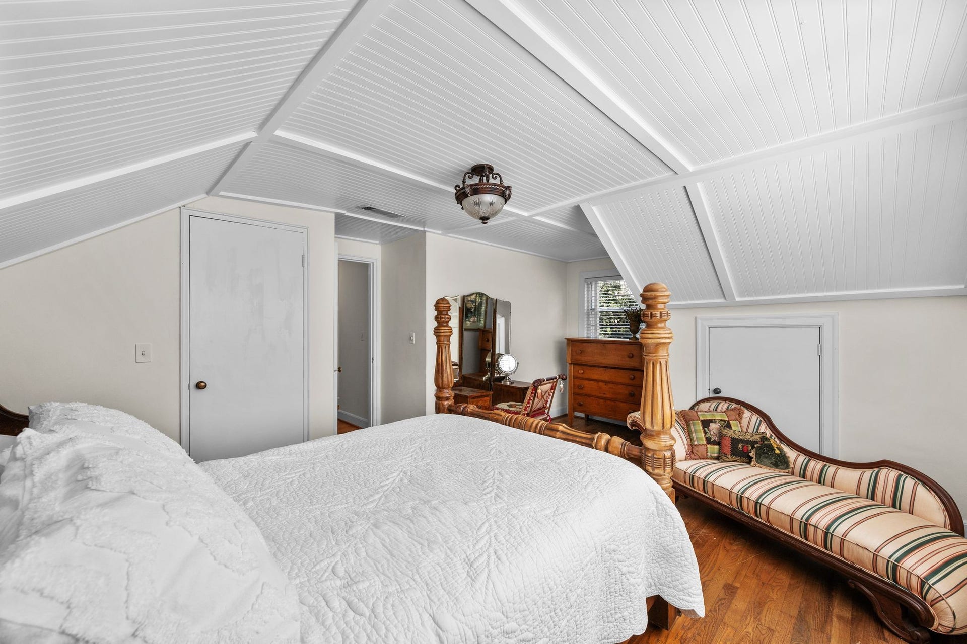 201 Brookfield Ave, Nashville, TN 37205 201 Brookfield Ave, Nashville, TN 37205
