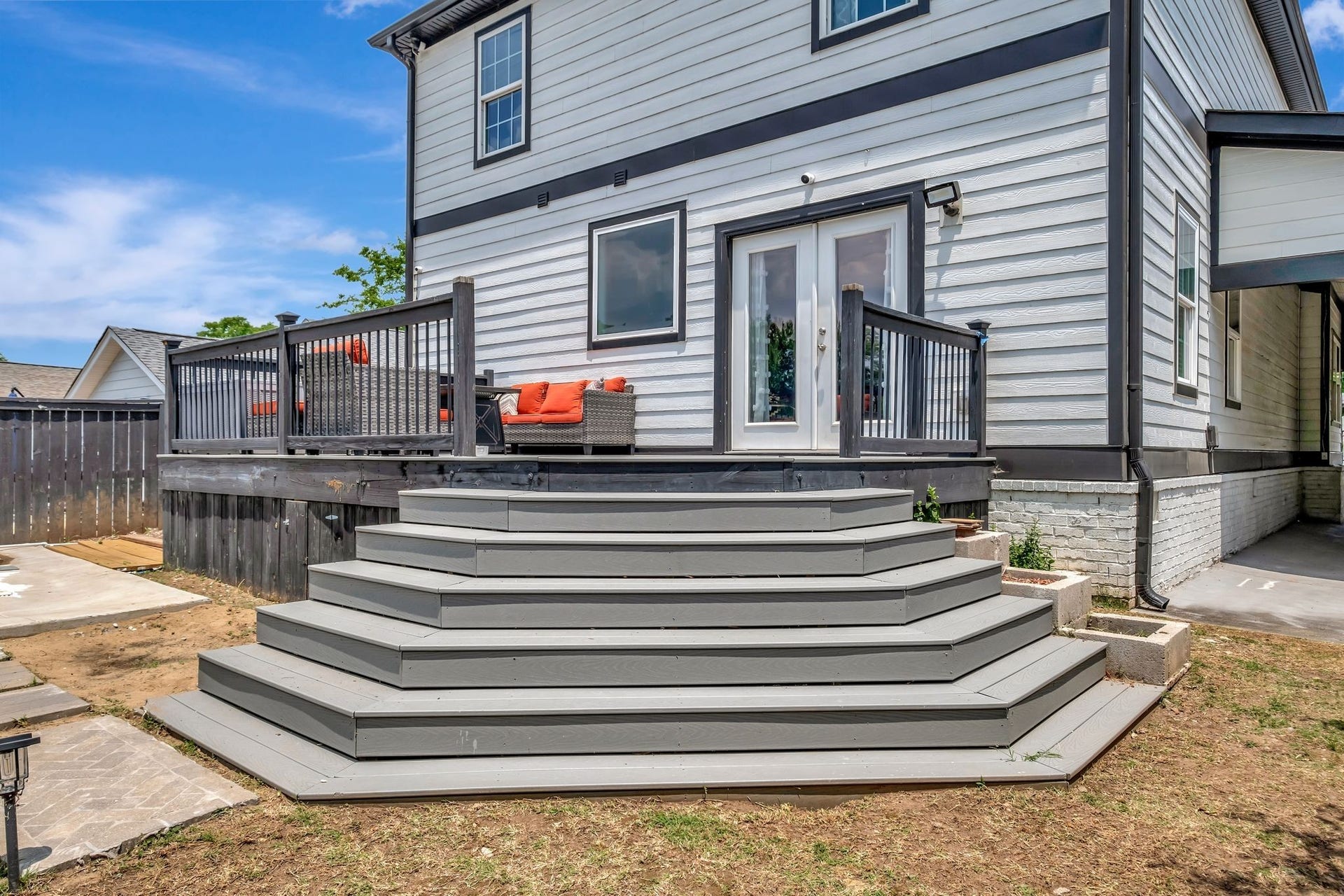 1525 12th Ave N, Nashville, TN 37208 1525 12th Ave N, Nashville, TN 37208