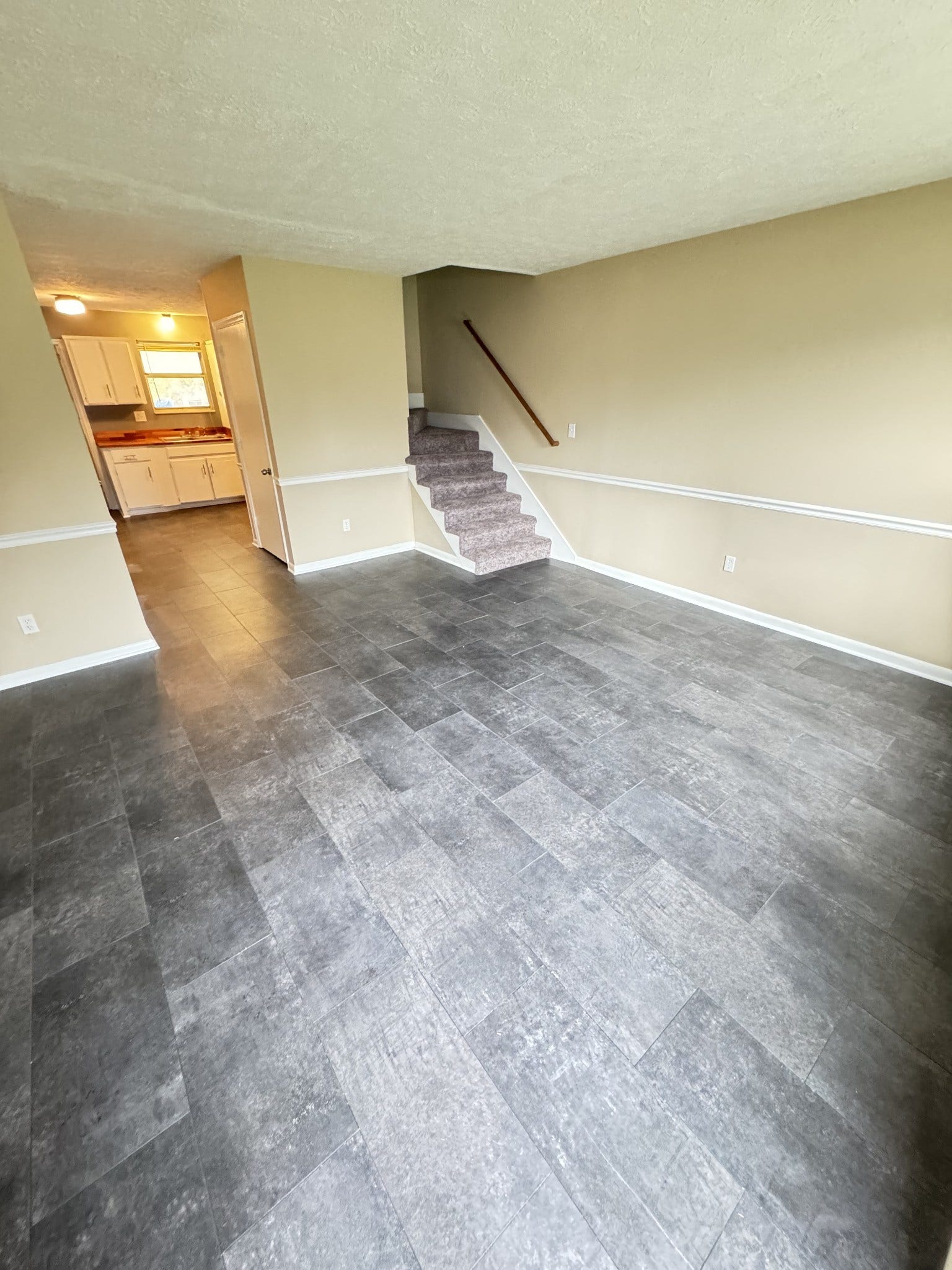 908 Smith St, Murfreesboro, TN 37129 908 Smith St, Murfreesboro, TN 37129