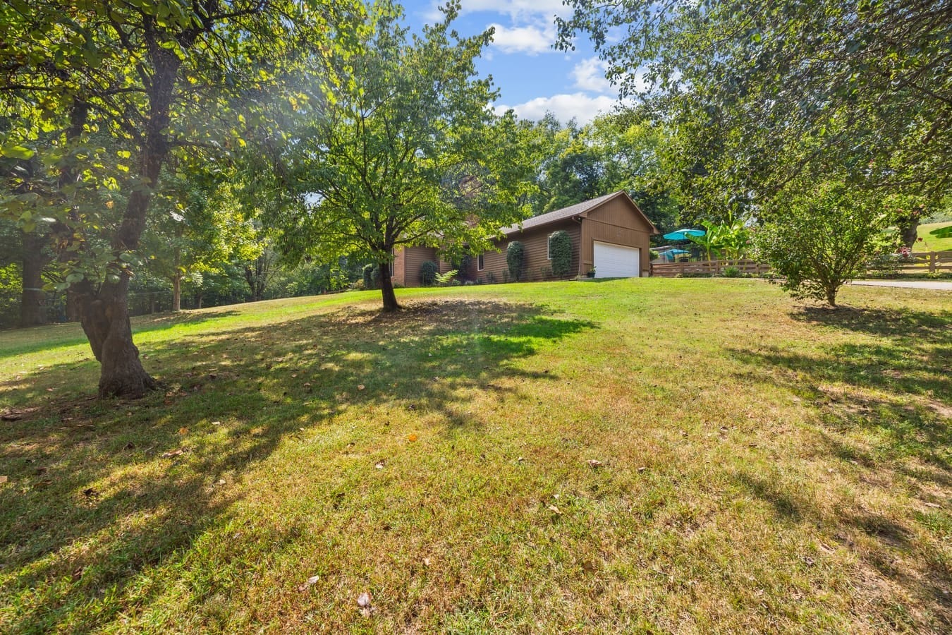 1990 Rock Springs Rd, Columbia, TN 38401 1990 Rock Springs Rd, Columbia, TN 38401