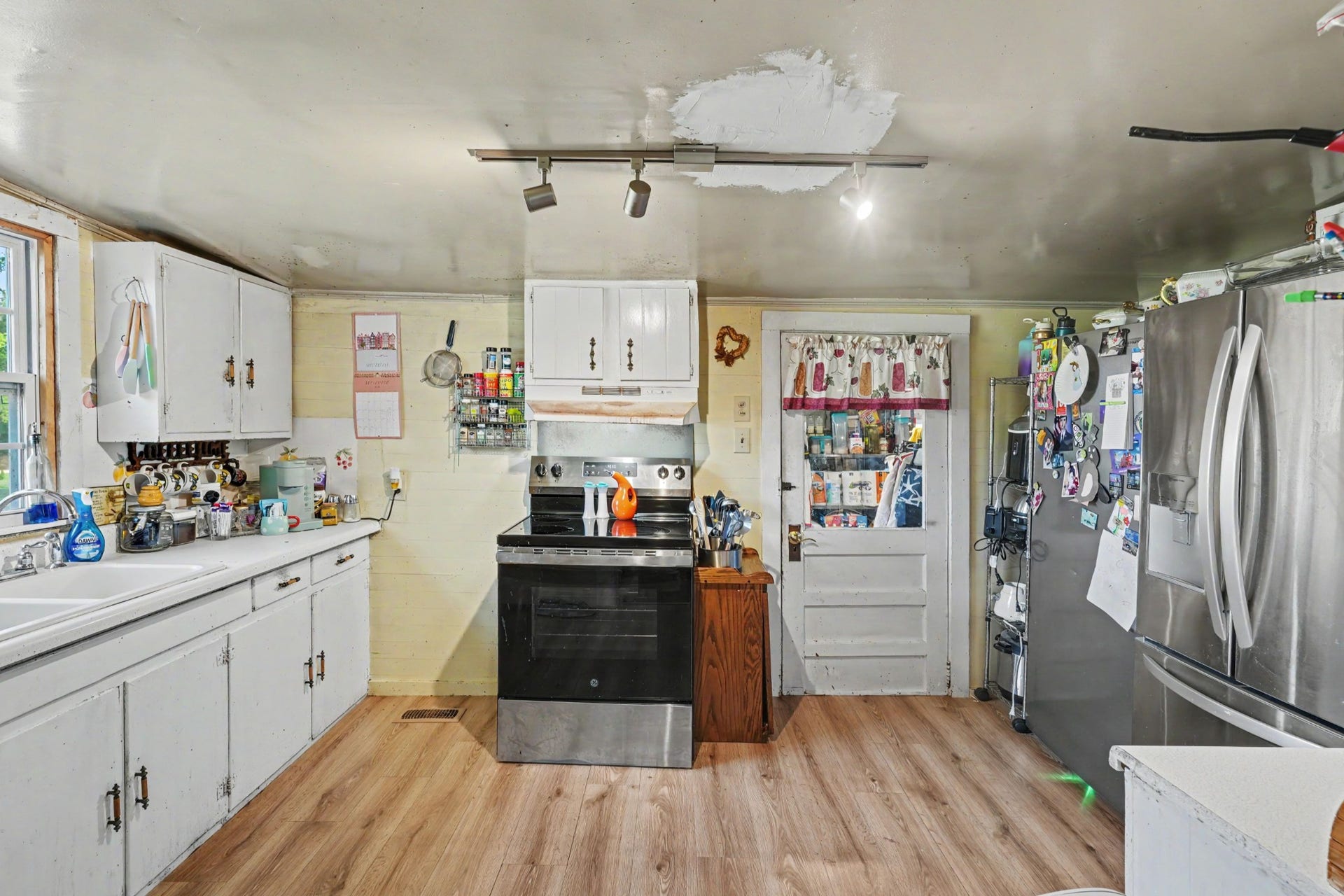 1163 Old Williamsport Pike, Columbia, TN 38401 1163 Old Williamsport Pike, Columbia, TN 38401