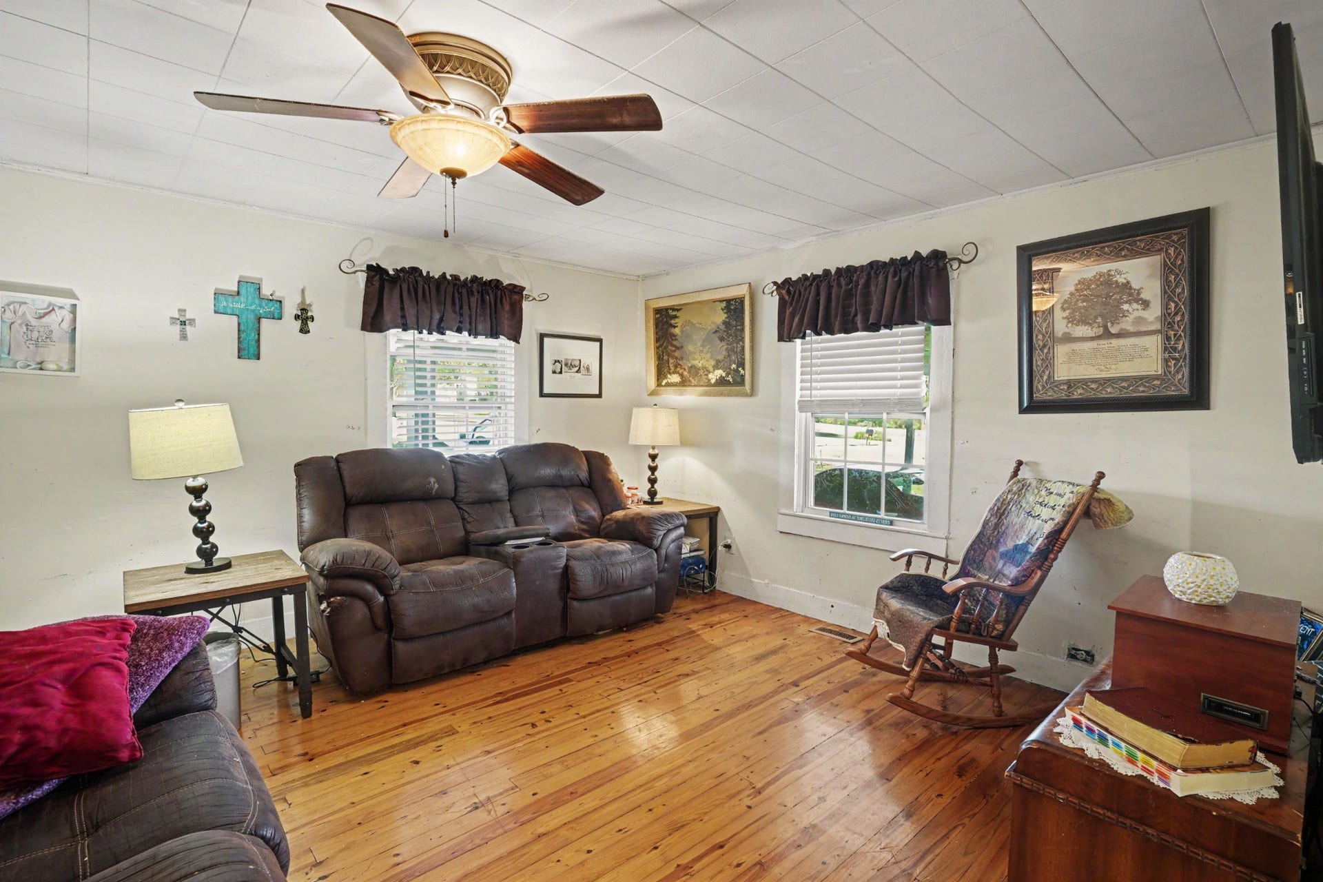 1163 Old Williamsport Pike, Columbia, TN 38401 1163 Old Williamsport Pike, Columbia, TN 38401