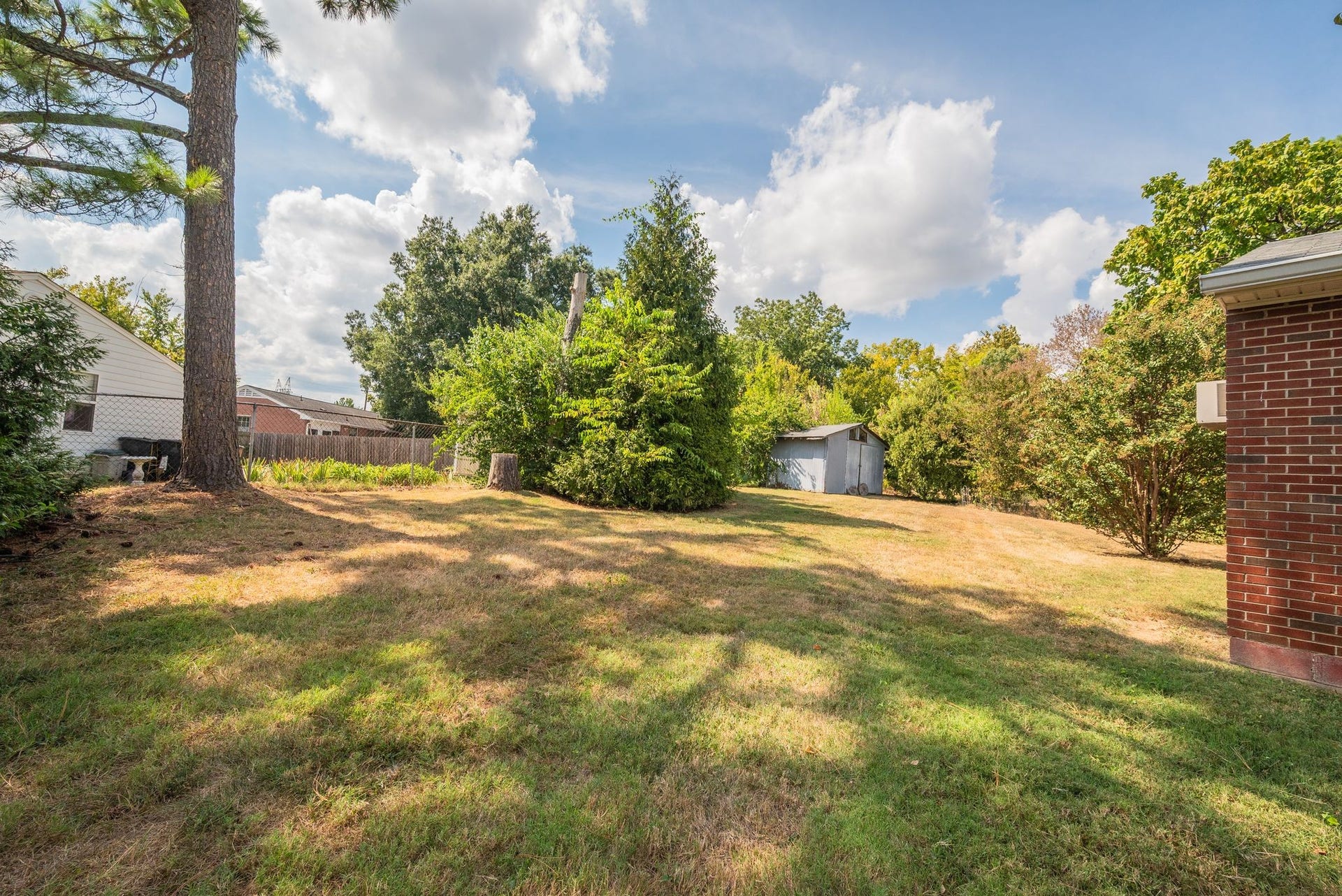 633 Elaine Dr, Nashville, TN 37211 633 Elaine Dr, Nashville, TN 37211