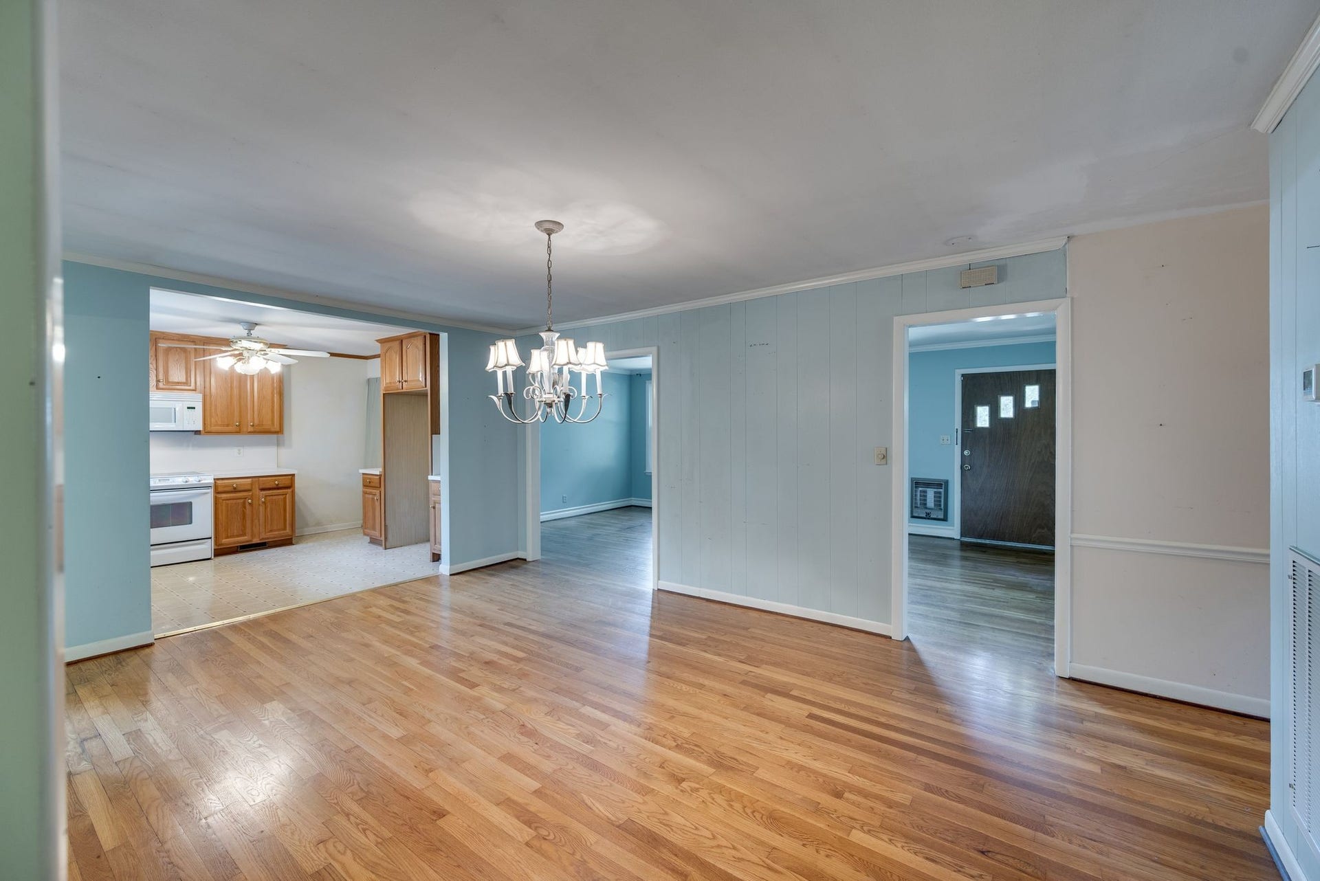 633 Elaine Dr, Nashville, TN 37211 633 Elaine Dr, Nashville, TN 37211