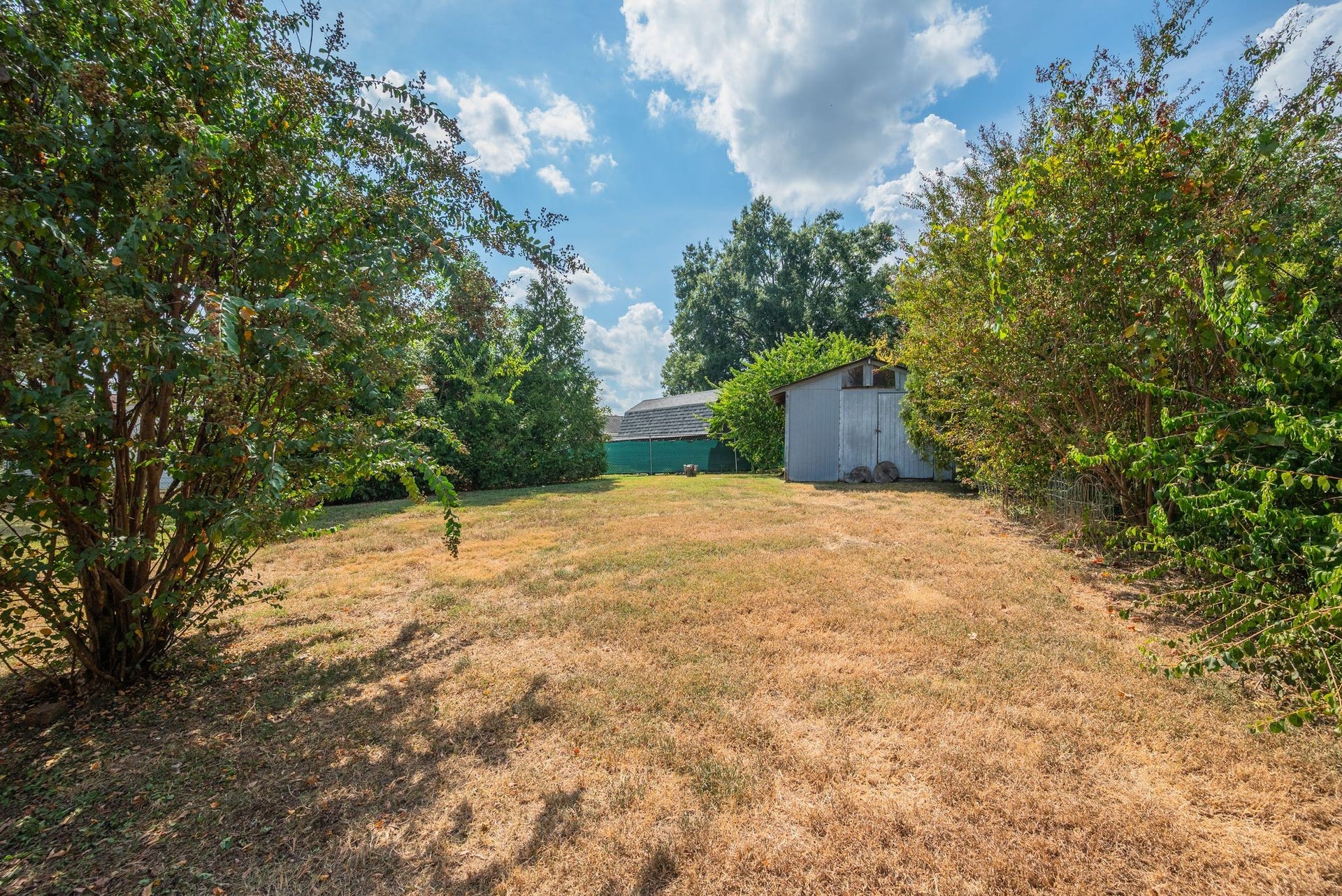 633 Elaine Dr, Nashville, TN 37211 633 Elaine Dr, Nashville, TN 37211