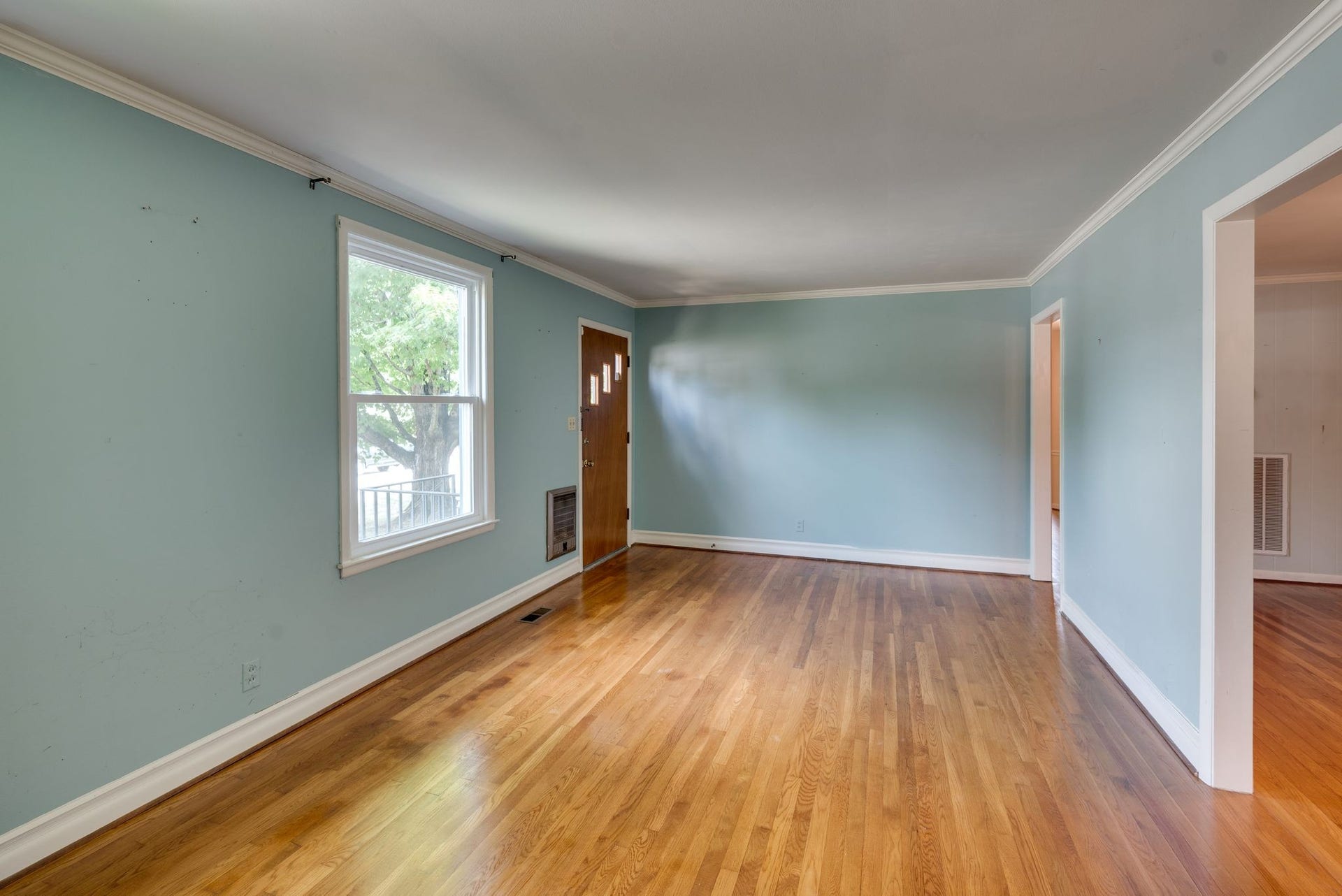 633 Elaine Dr, Nashville, TN 37211 633 Elaine Dr, Nashville, TN 37211