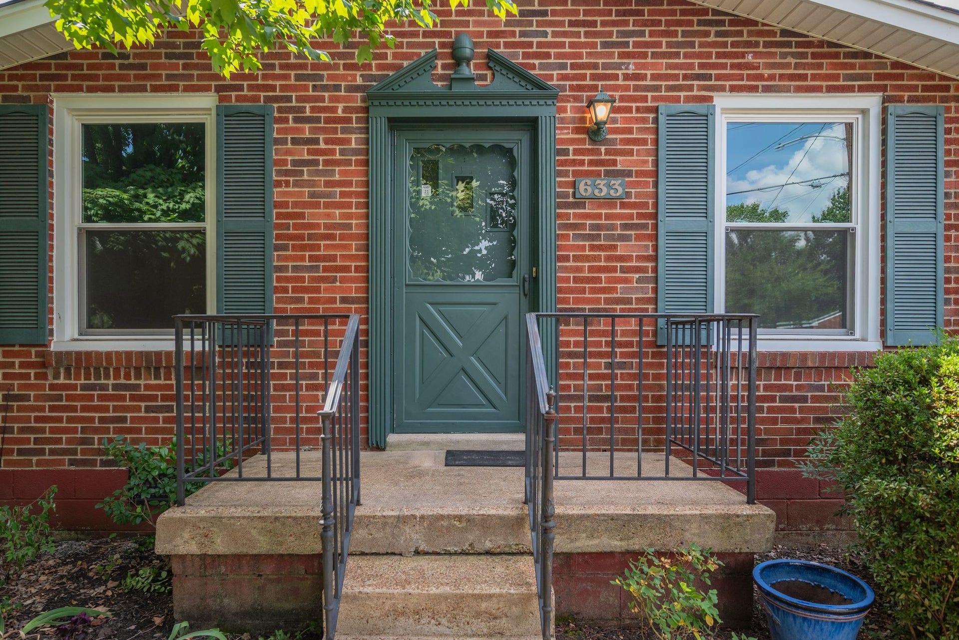 633 Elaine Dr, Nashville, TN 37211 633 Elaine Dr, Nashville, TN 37211