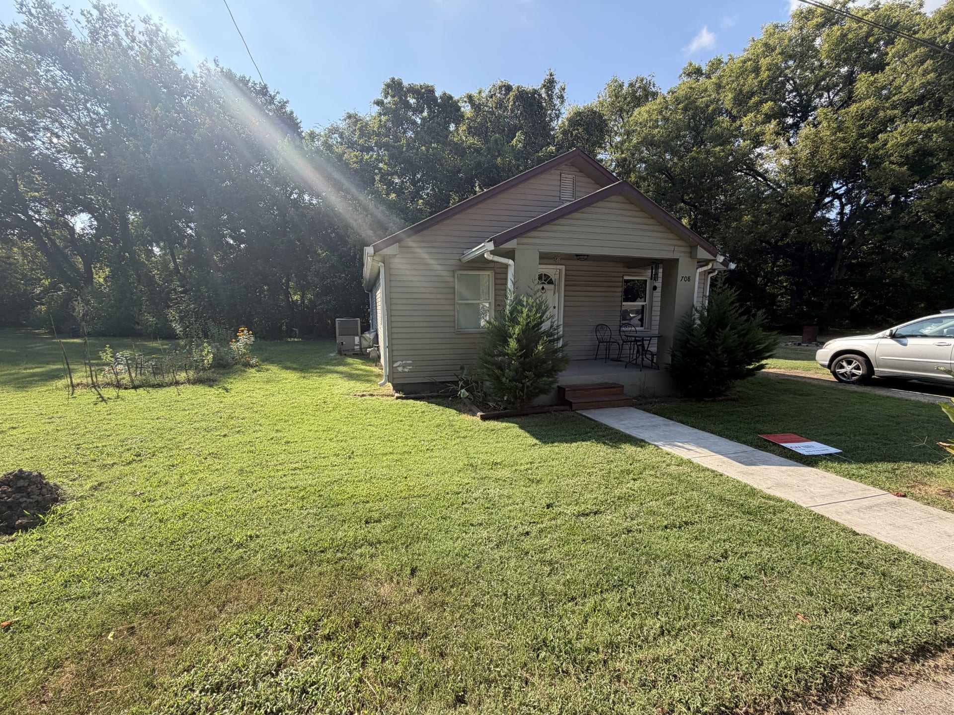 708 Gray St, Mount Pleasant, TN 38474 708 Gray St, Mount Pleasant, TN 38474