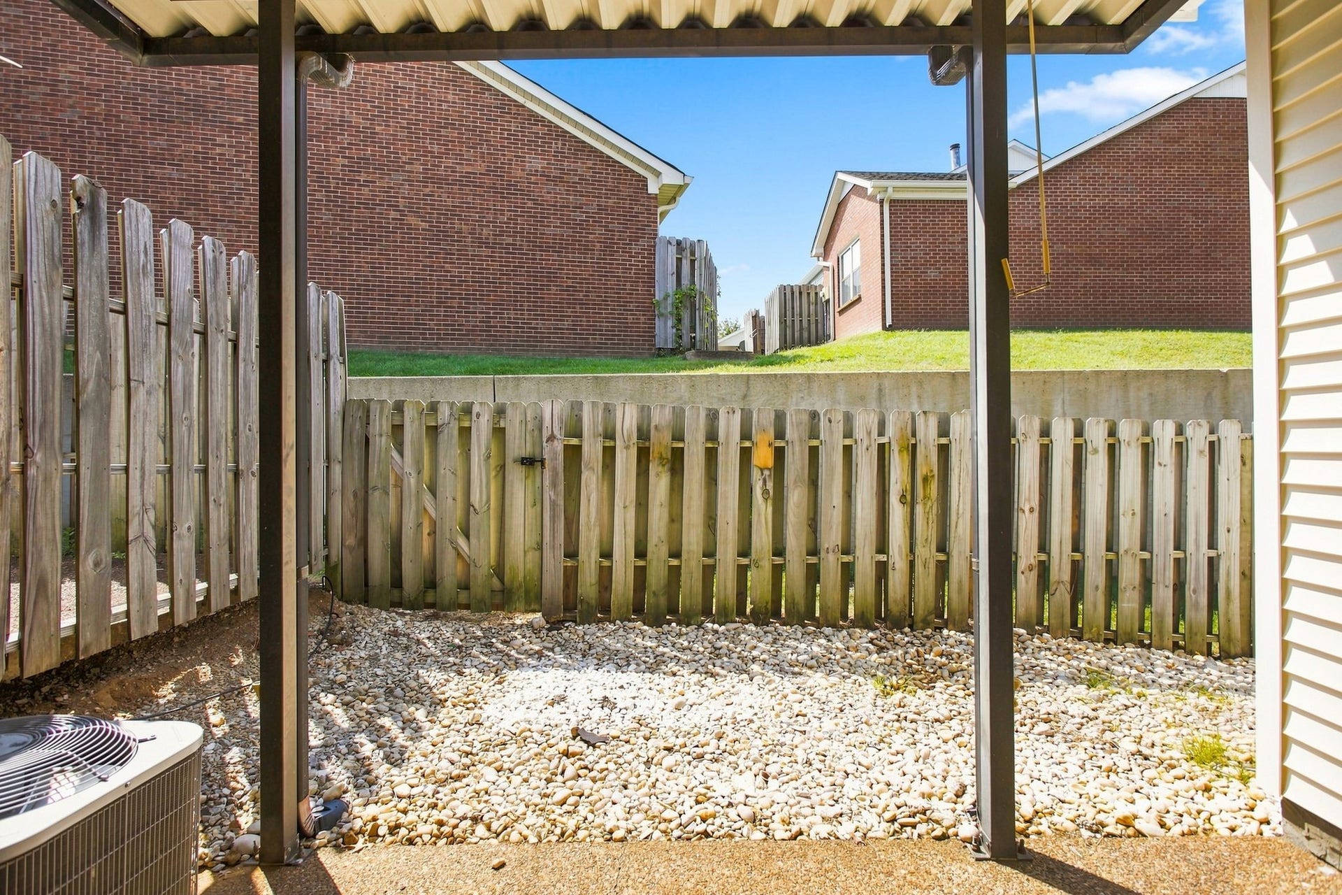2039 Union Pl, Columbia, TN 38401 2039 Union Pl, Columbia, TN 38401